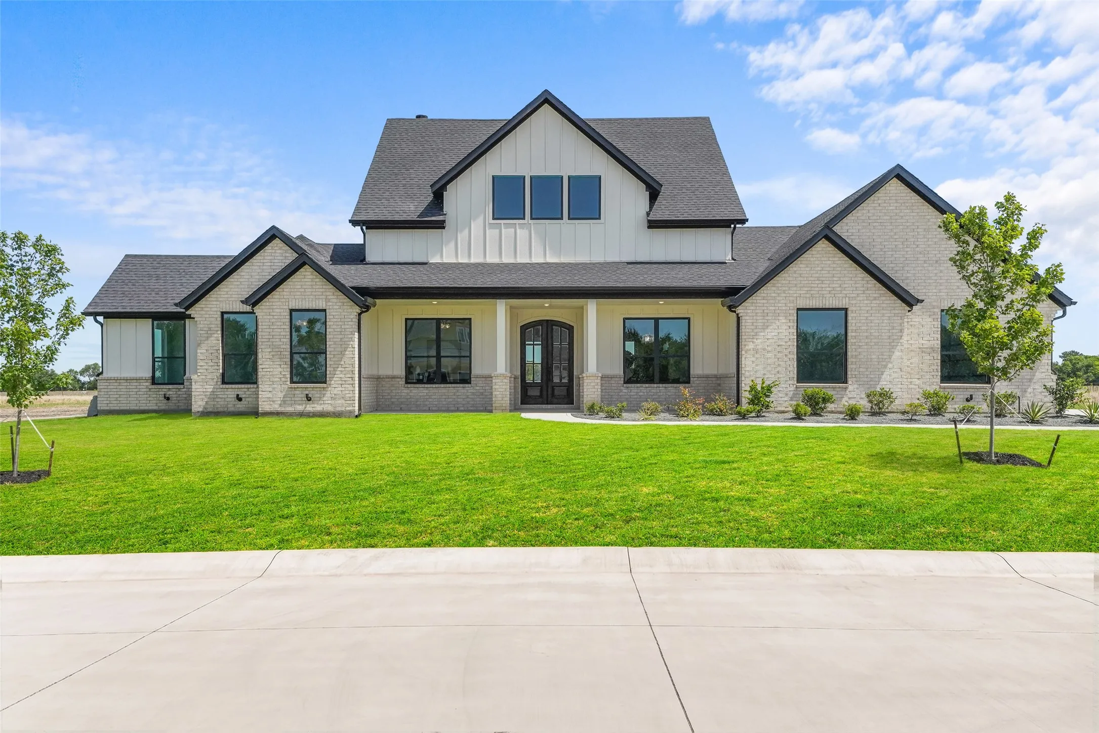 Single Family Residence For Sale in Hunt County , 5370 Sunset Road, Caddo Mills, Texas 75135, 4 Bedroom, 4 Bathroom, 2 Garage spaces, 2,727 Sqft, built in 2026, mls#21318430, Real Estate Agent in Caddo Mills, Homes For Sale in Hunt county, Homes For Sale in Caddo Mills, Realtor in Caddo Mills Texas, Real Estate Brokerage Independent Realty Texas, Luminita Cordes Realtor