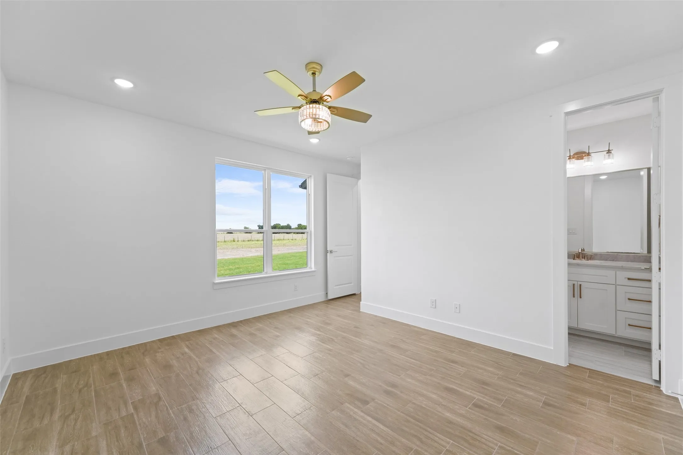 Single Family Residence For Sale in Hunt County , 5370 Sunset Road, Caddo Mills, Texas 75135, 4 Bedroom, 4 Bathroom, 2 Garage spaces, 2,727 Sqft, built in 2026, mls#21318430, Real Estate Agent in Caddo Mills, Homes For Sale in Hunt county, Homes For Sale in Caddo Mills, Realtor in Caddo Mills Texas, Real Estate Brokerage Independent Realty Texas, Luminita Cordes Realtor