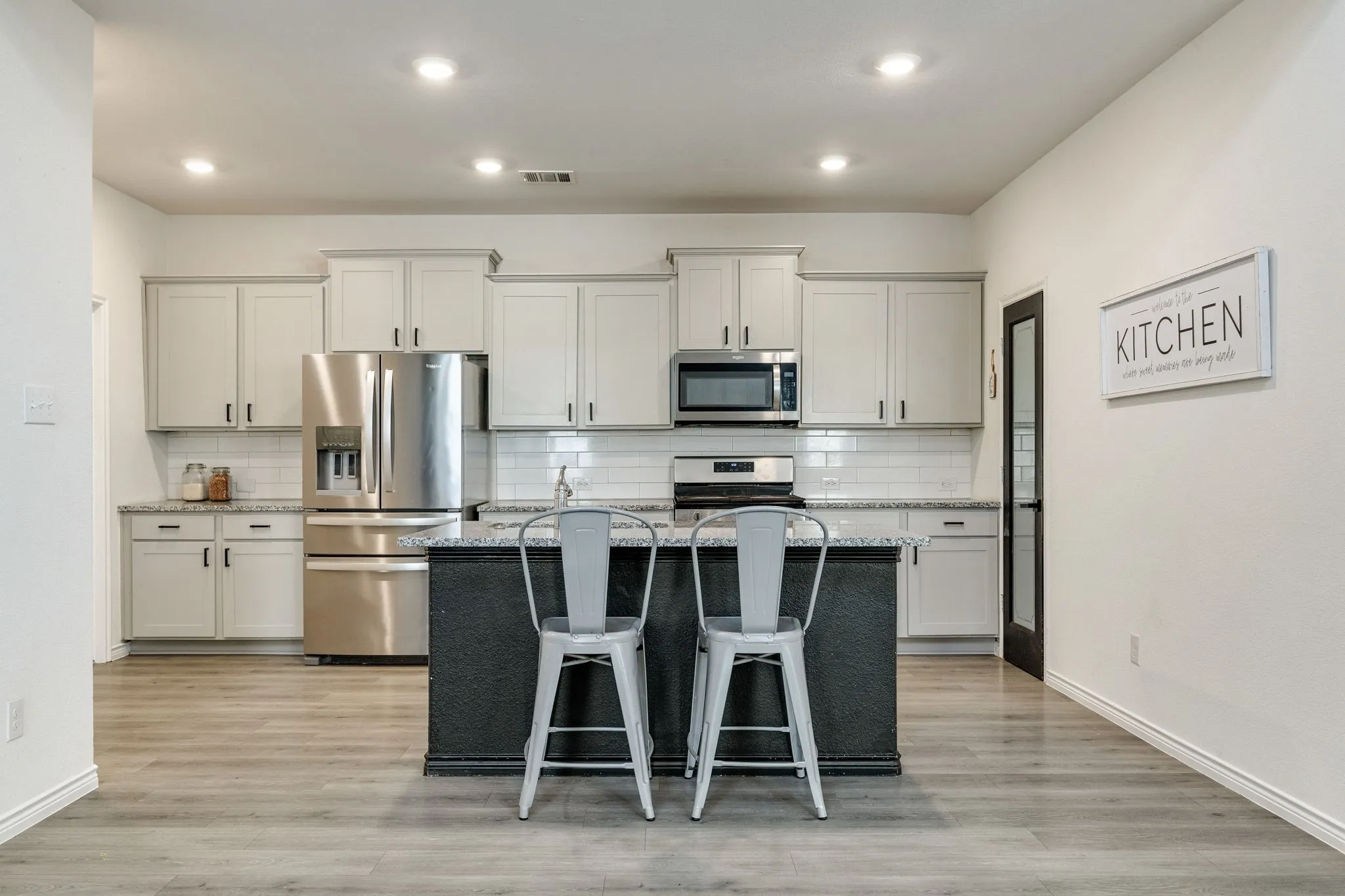 Single Family Residence For Sale in Collin County , 1521 Princeton Drive, Celina, Texas 75009, 4 Bedroom, 3 Bathroom, 2 Garage spaces, 1,947 Sqft, built in 2021, mls#21320863, Real Estate Agent in Celina, Homes For Sale in Collin county, Homes For Sale in Celina, Realtor in Celina Texas, Real Estate Brokerage Independent Realty Texas, Luminita Cordes Realtor