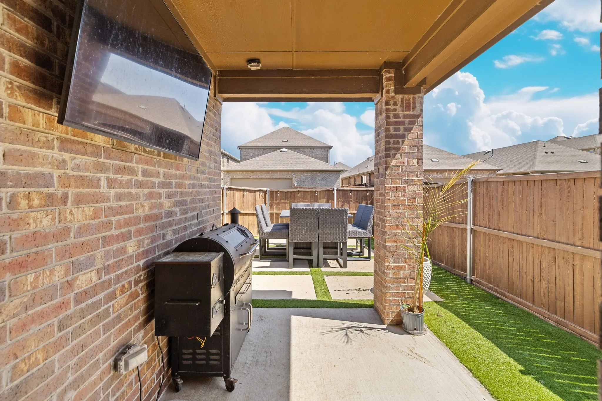 Single Family Residence For Sale in Collin County , 1521 Princeton Drive, Celina, Texas 75009, 4 Bedroom, 3 Bathroom, 2 Garage spaces, 1,947 Sqft, built in 2021, mls#21320863, Real Estate Agent in Celina, Homes For Sale in Collin county, Homes For Sale in Celina, Realtor in Celina Texas, Real Estate Brokerage Independent Realty Texas, Luminita Cordes Realtor