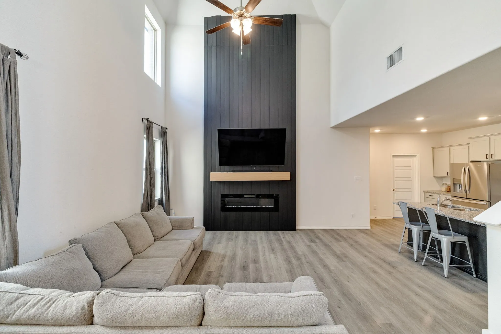 Single Family Residence For Sale in Collin County , 1521 Princeton Drive, Celina, Texas 75009, 4 Bedroom, 3 Bathroom, 2 Garage spaces, 1,947 Sqft, built in 2021, mls#21320863, Real Estate Agent in Celina, Homes For Sale in Collin county, Homes For Sale in Celina, Realtor in Celina Texas, Real Estate Brokerage Independent Realty Texas, Luminita Cordes Realtor