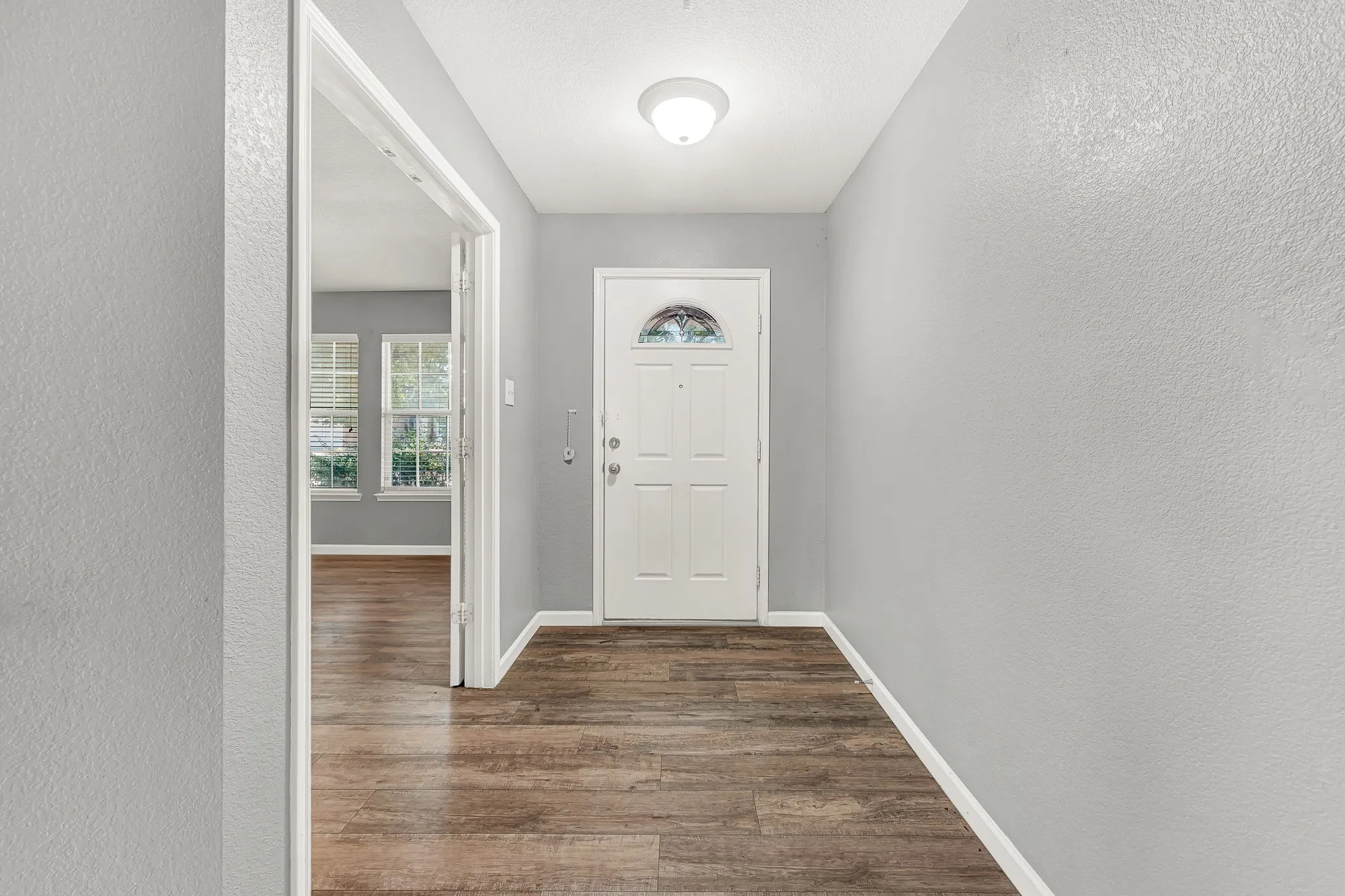 Single Family Residence For Rent in Tarrant County , 4613 Mountain Oak Street, Fort Worth, Texas 76244, 4 Bedrooms, 2 Bathrooms, 2 Garage spaces, 2,105 Sqft, built in 2007, Price $2,800, mls#21320530, Real Estate Agent in Fort Worth, Homes For Rent in Tarrant county, Homes For Rent in Fort Worth, Realtor in Fort Worth Texas, Real Estate Brokerage Independent Realty Texas, Luminita Cordes Realtor