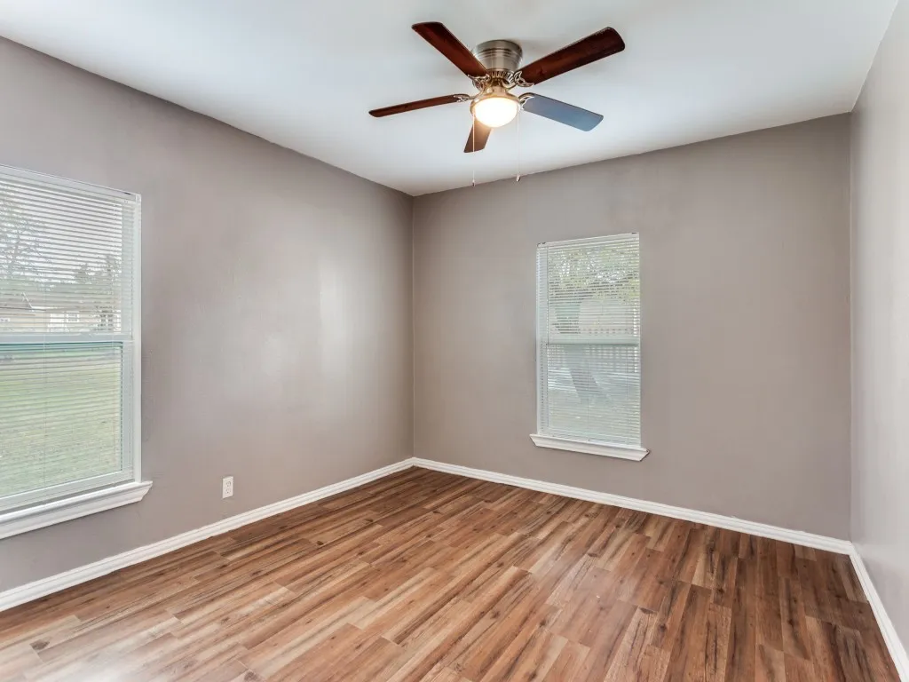 Single Family Residence For Sale in Tarrant County , 4309 Patricia Street, Haltom City, Texas 76117, 4 Bedroom, 2 Bathroom, Garage spaces, 1,280 Sqft, built in 1952, mls#21319986, Real Estate Agent in Haltom City, Homes For Sale in Tarrant county, Homes For Sale in Haltom City, Realtor in Haltom City Texas, Real Estate Brokerage Independent Realty Texas, Luminita Cordes Realtor