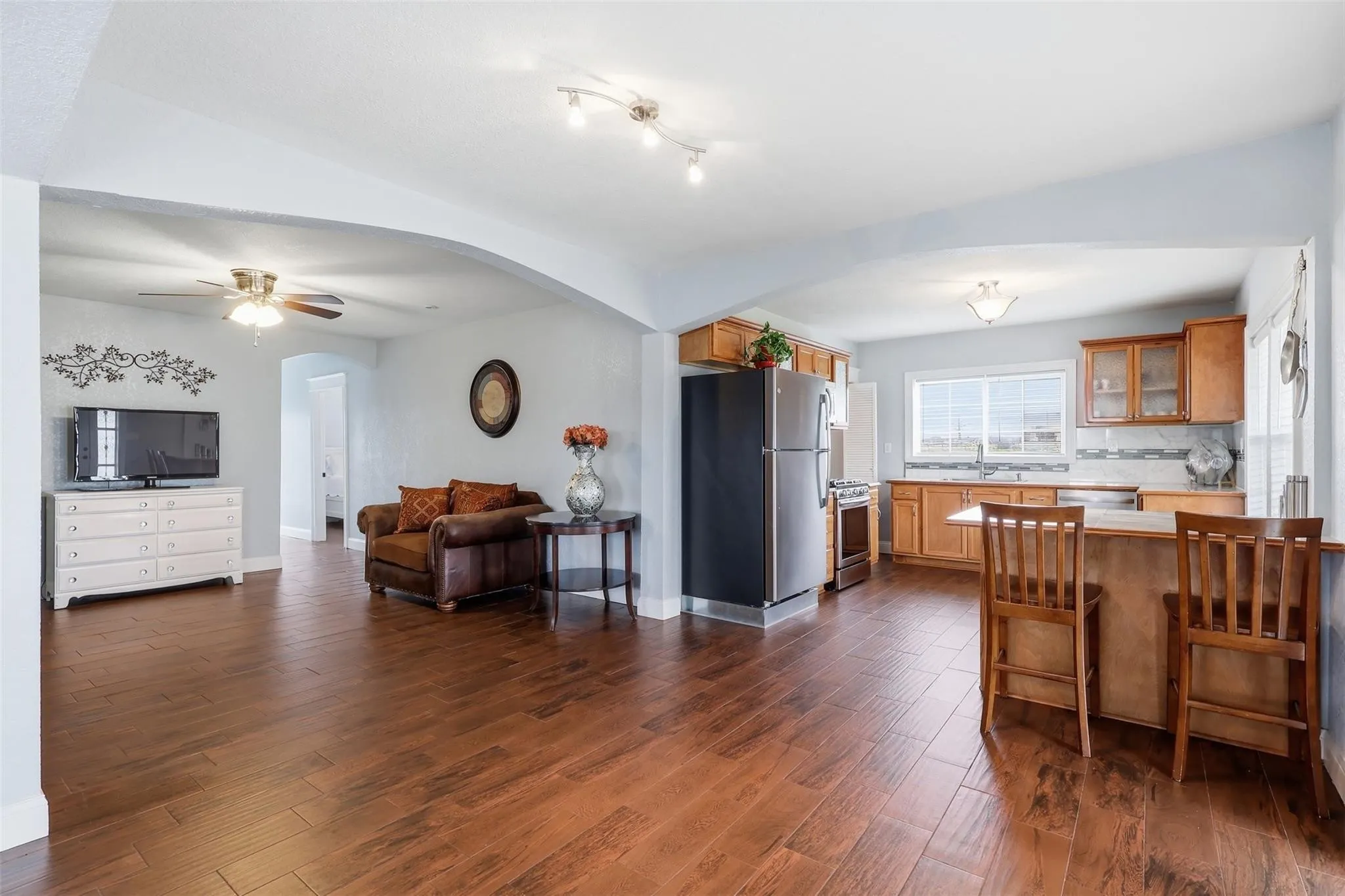 Single Family Residence For Rent in Hunt County , 304 County Road 2260, Greenville, Texas 75402, 3 Bedroom, 2 Bathroom, Garage spaces, 1,600 Sqft, built in 2018, mls#21320978, Real Estate Agent in Greenville, Homes For Rent in Hunt county, Homes For Rent in Greenville, Realtor in Greenville Texas, Real Estate Brokerage Independent Realty Texas, Luminita Cordes Realtor