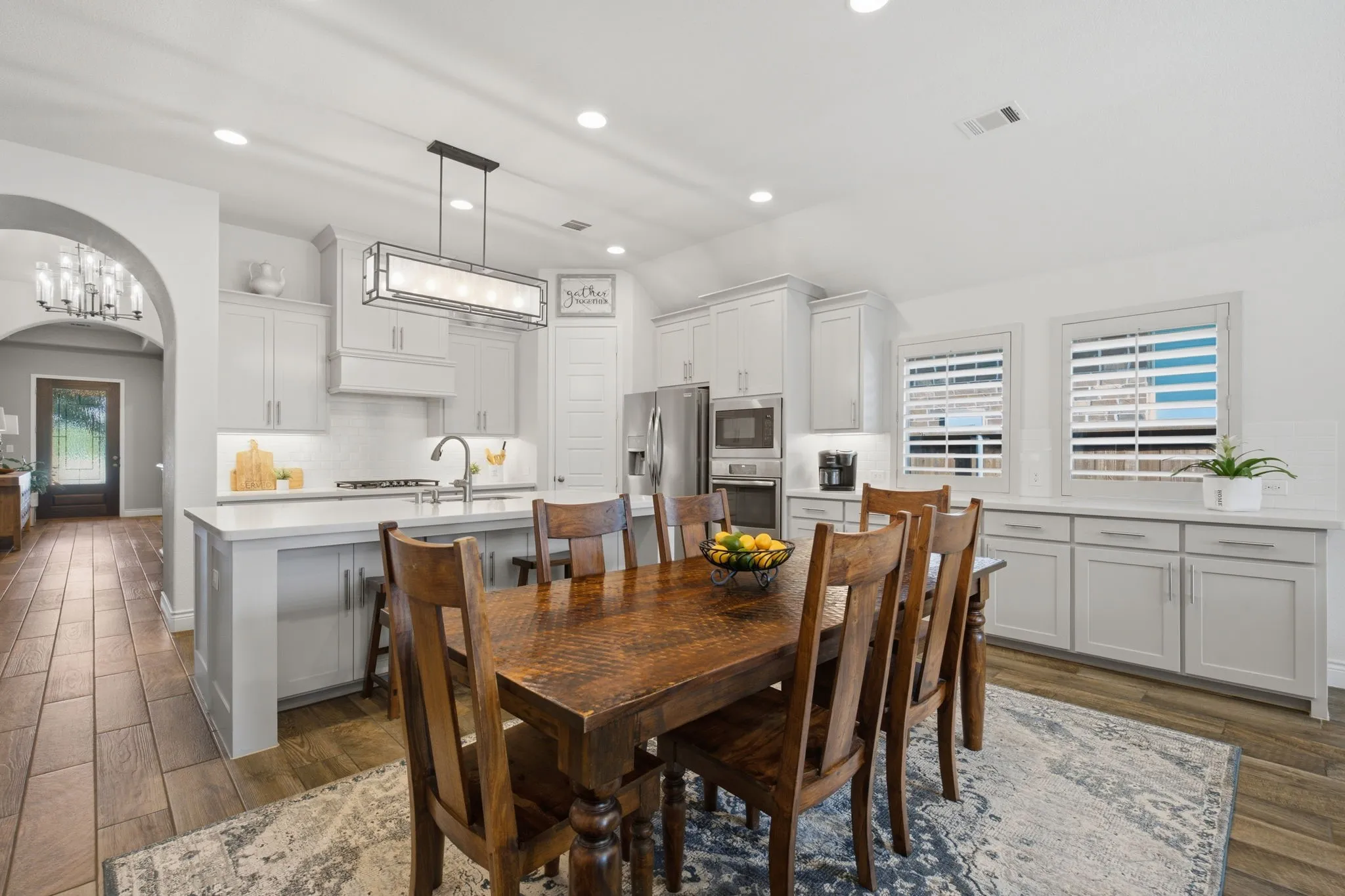 Single Family Residence For Sale in Collin County , 8612 Backwater Bay Cove, Mc Kinney, Texas 75071, 4 Bedroom, 3 Bathroom, 2 Garage spaces, 2,544 Sqft, built in 2018, mls#21320916, Real Estate Agent in Mc Kinney, Homes For Sale in Collin county, Homes For Sale in Mc Kinney, Realtor in Mc Kinney Texas, Real Estate Brokerage Independent Realty Texas, Luminita Cordes Realtor