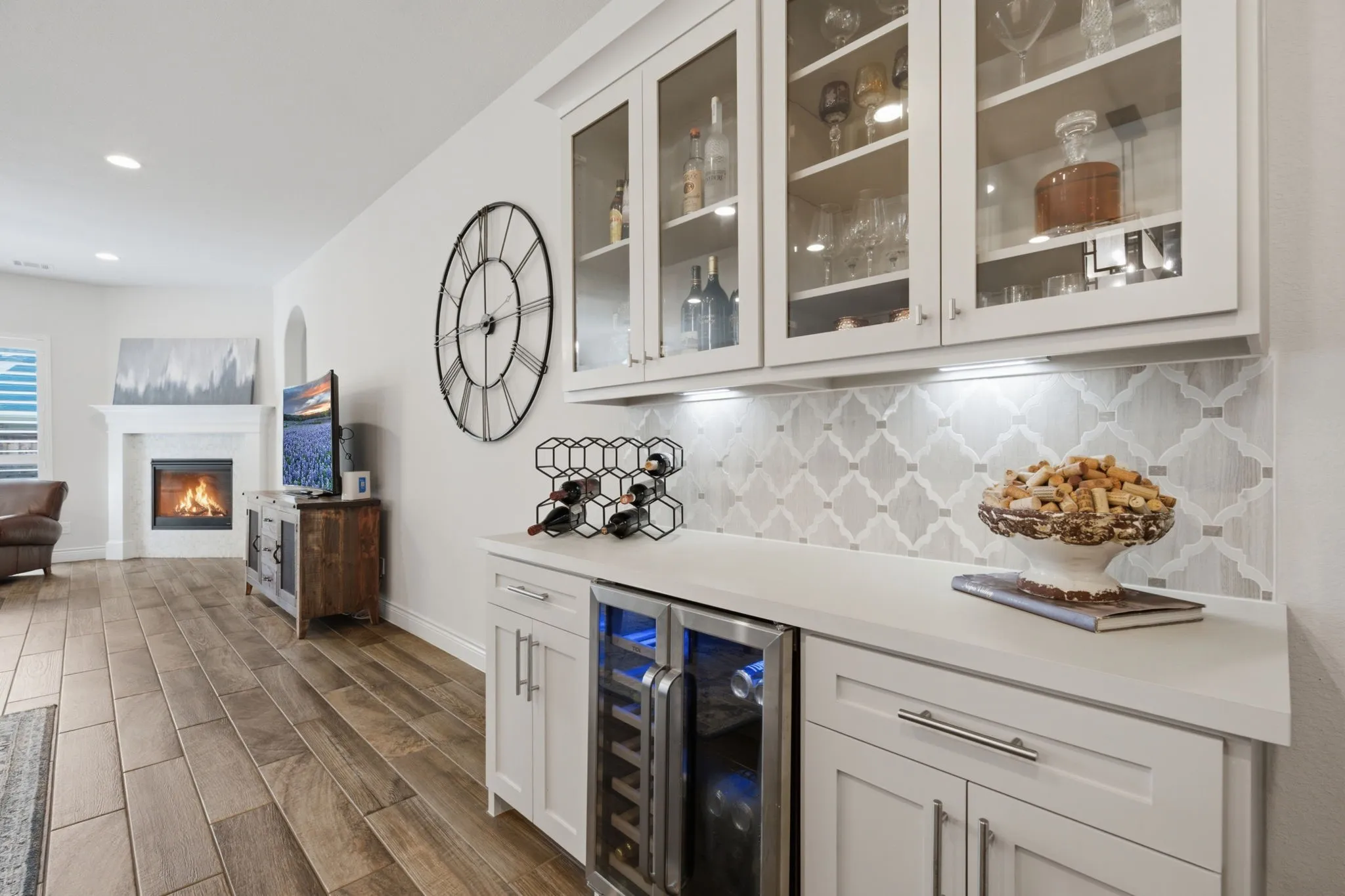 Single Family Residence For Sale in Collin County , 8612 Backwater Bay Cove, Mc Kinney, Texas 75071, 4 Bedroom, 3 Bathroom, 2 Garage spaces, 2,544 Sqft, built in 2018, mls#21320916, Real Estate Agent in Mc Kinney, Homes For Sale in Collin county, Homes For Sale in Mc Kinney, Realtor in Mc Kinney Texas, Real Estate Brokerage Independent Realty Texas, Luminita Cordes Realtor