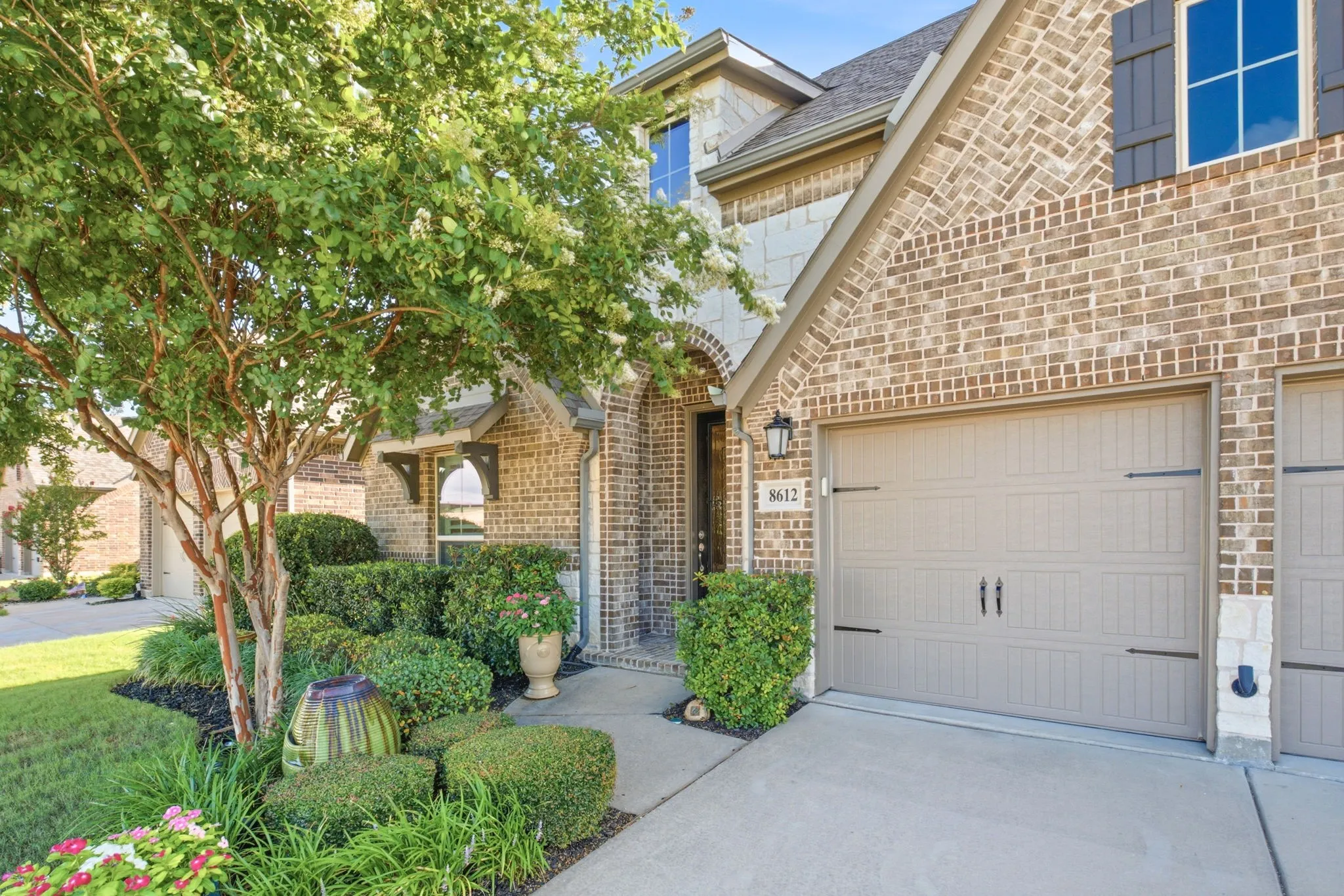 Single Family Residence For Sale in Collin County , 8612 Backwater Bay Cove, Mc Kinney, Texas 75071, 4 Bedroom, 3 Bathroom, 2 Garage spaces, 2,544 Sqft, built in 2018, mls#21320916, Real Estate Agent in Mc Kinney, Homes For Sale in Collin county, Homes For Sale in Mc Kinney, Realtor in Mc Kinney Texas, Real Estate Brokerage Independent Realty Texas, Luminita Cordes Realtor