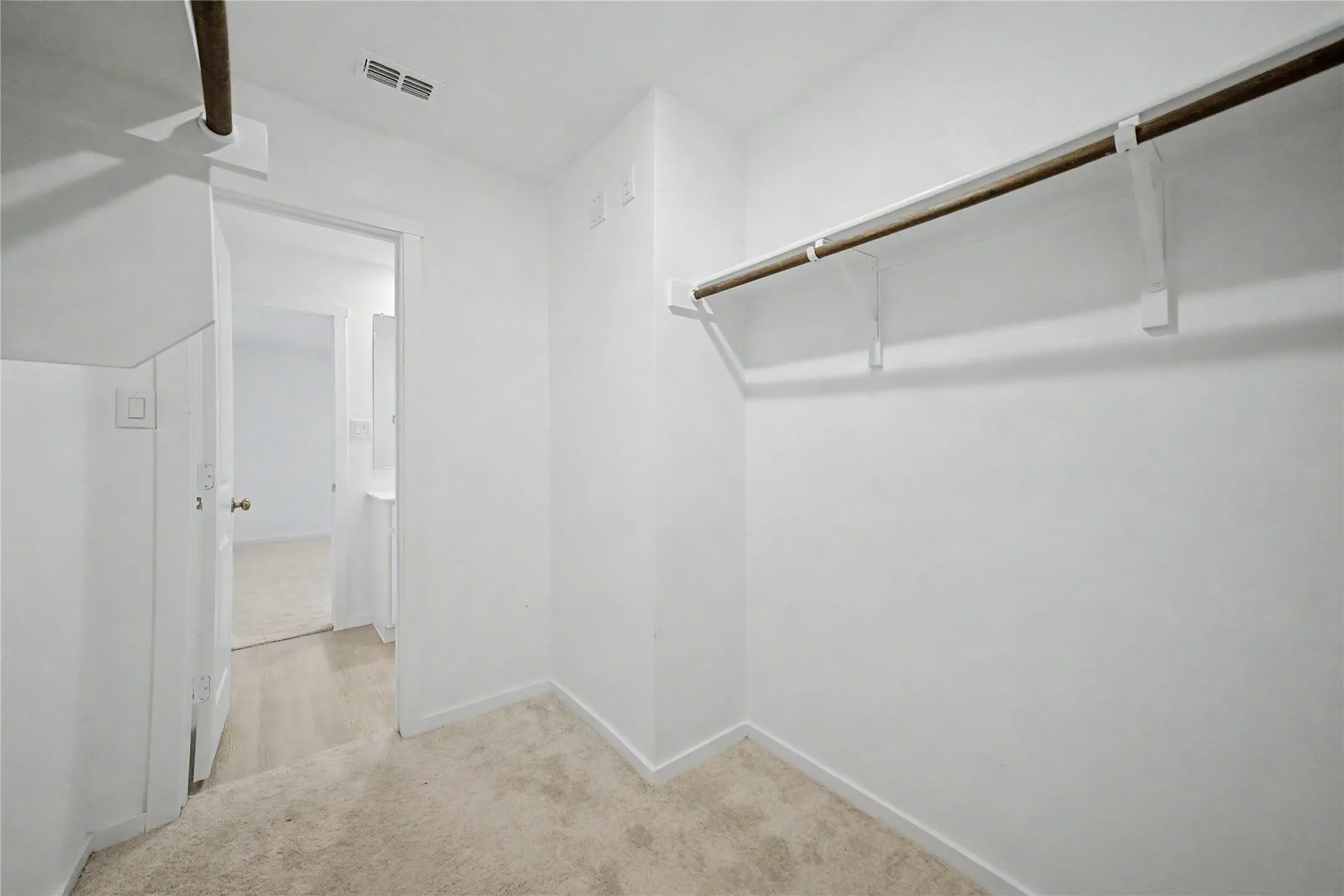Single Family Residence For Rent in Denton County , 237 Ashbrook Street, Little Elm, Texas 75068, 3 Bedroom, 2 Bathroom, 2 Garage spaces, 1,504 Sqft, built in 2024, mls#21320998, Real Estate Agent in Little Elm, Homes For Rent in Denton county, Homes For Rent in Little Elm, Realtor in Little Elm Texas, Real Estate Brokerage Independent Realty Texas, Luminita Cordes Realtor
