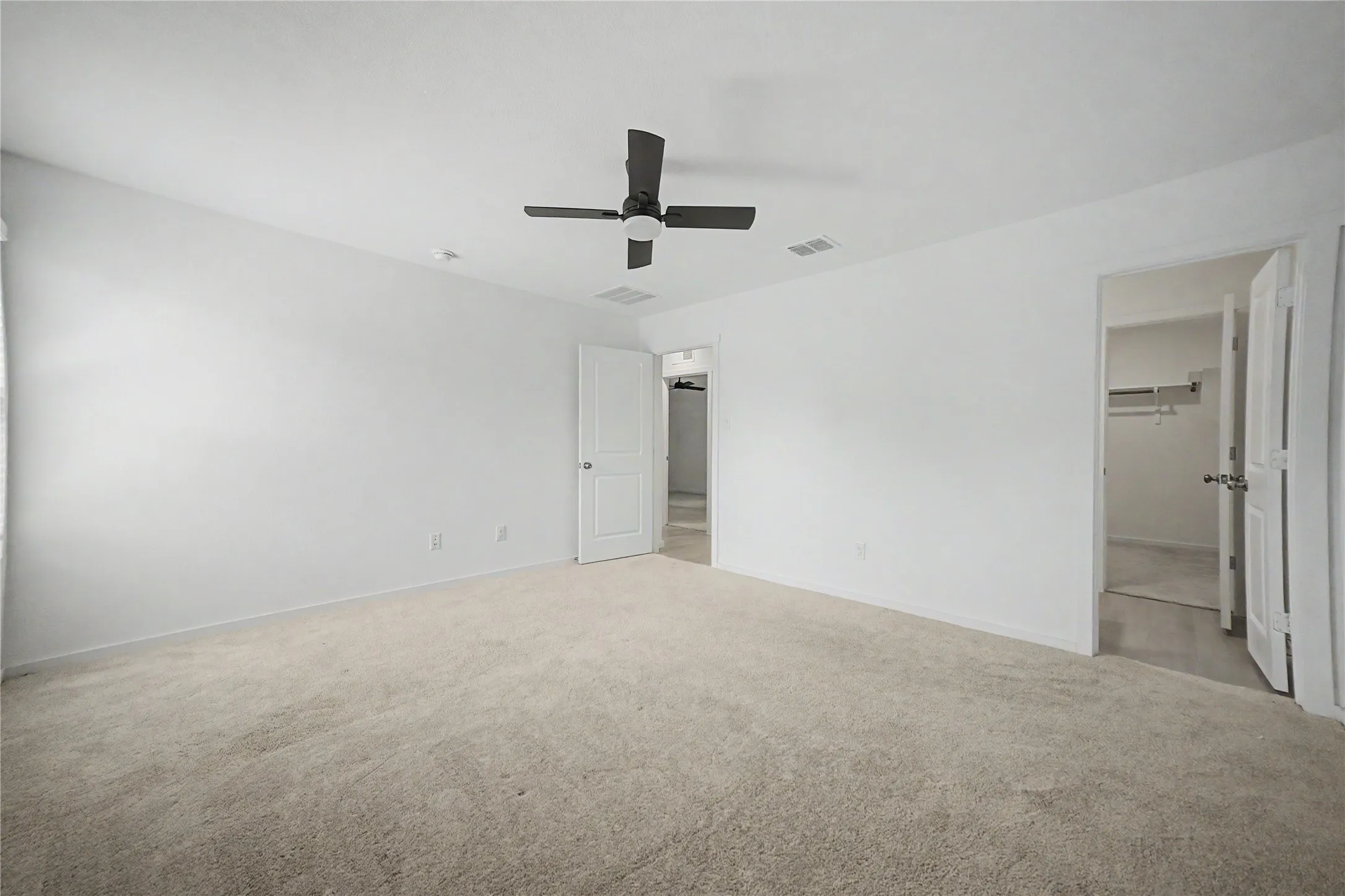 Single Family Residence For Rent in Denton County , 237 Ashbrook Street, Little Elm, Texas 75068, 3 Bedroom, 2 Bathroom, 2 Garage spaces, 1,504 Sqft, built in 2024, mls#21320998, Real Estate Agent in Little Elm, Homes For Rent in Denton county, Homes For Rent in Little Elm, Realtor in Little Elm Texas, Real Estate Brokerage Independent Realty Texas, Luminita Cordes Realtor