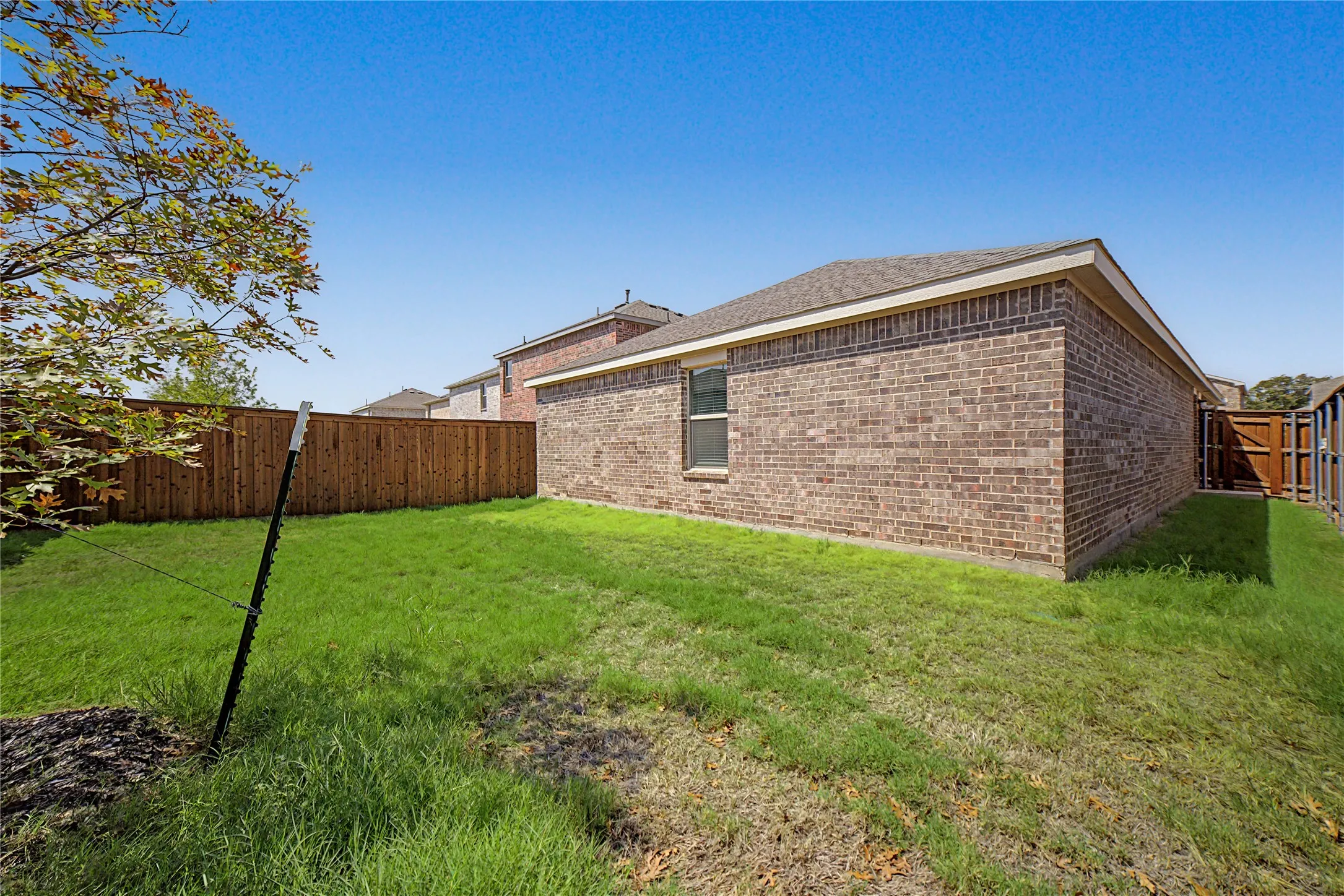 Single Family Residence For Rent in Denton County , 237 Ashbrook Street, Little Elm, Texas 75068, 3 Bedroom, 2 Bathroom, 2 Garage spaces, 1,504 Sqft, built in 2024, mls#21320998, Real Estate Agent in Little Elm, Homes For Rent in Denton county, Homes For Rent in Little Elm, Realtor in Little Elm Texas, Real Estate Brokerage Independent Realty Texas, Luminita Cordes Realtor