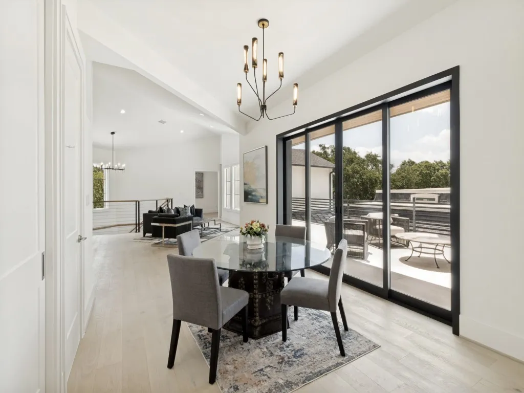 Sliding doors to upstairs balcony and 2nd outdoor living space.