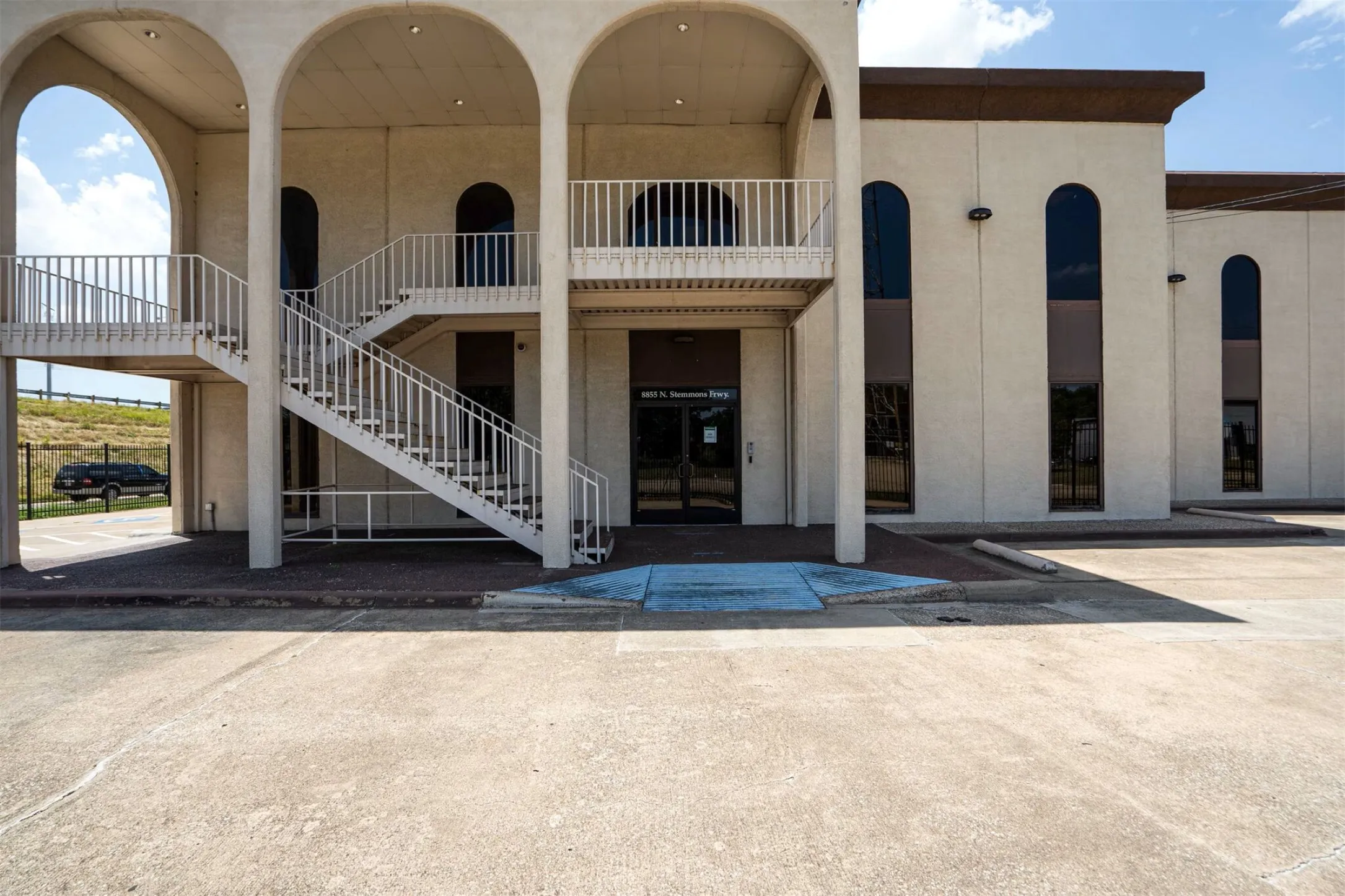 Office For Sale in Dallas County , 8855 N Stemmons Freeway, Dallas, Texas 75247, 0, 0, Garage spaces, 0 Sqft, built in 1970, Price $2,300,000, mls#21320790, Real Estate Agent in Dallas, Homes For Sale in Dallas county, Homes For Sale in Dallas, Realtor in Dallas Texas, Real Estate Brokerage Independent Realty Texas, Luminita Cordes Realtor