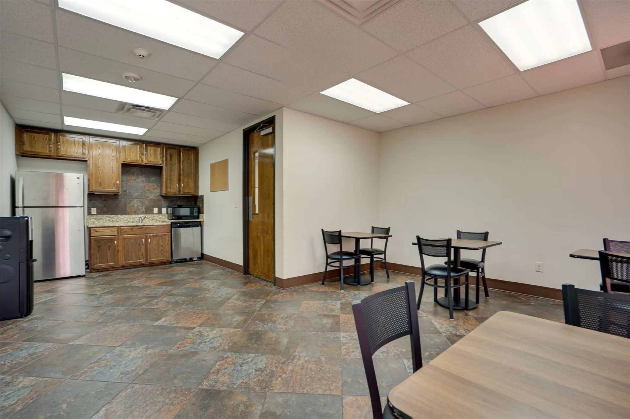 Office For Sale in Dallas County , 8855 N Stemmons Freeway, Dallas, Texas 75247, 0, 0, Garage spaces, 0 Sqft, built in 1970, Price $2,300,000, mls#21320790, Real Estate Agent in Dallas, Homes For Sale in Dallas county, Homes For Sale in Dallas, Realtor in Dallas Texas, Real Estate Brokerage Independent Realty Texas, Luminita Cordes Realtor