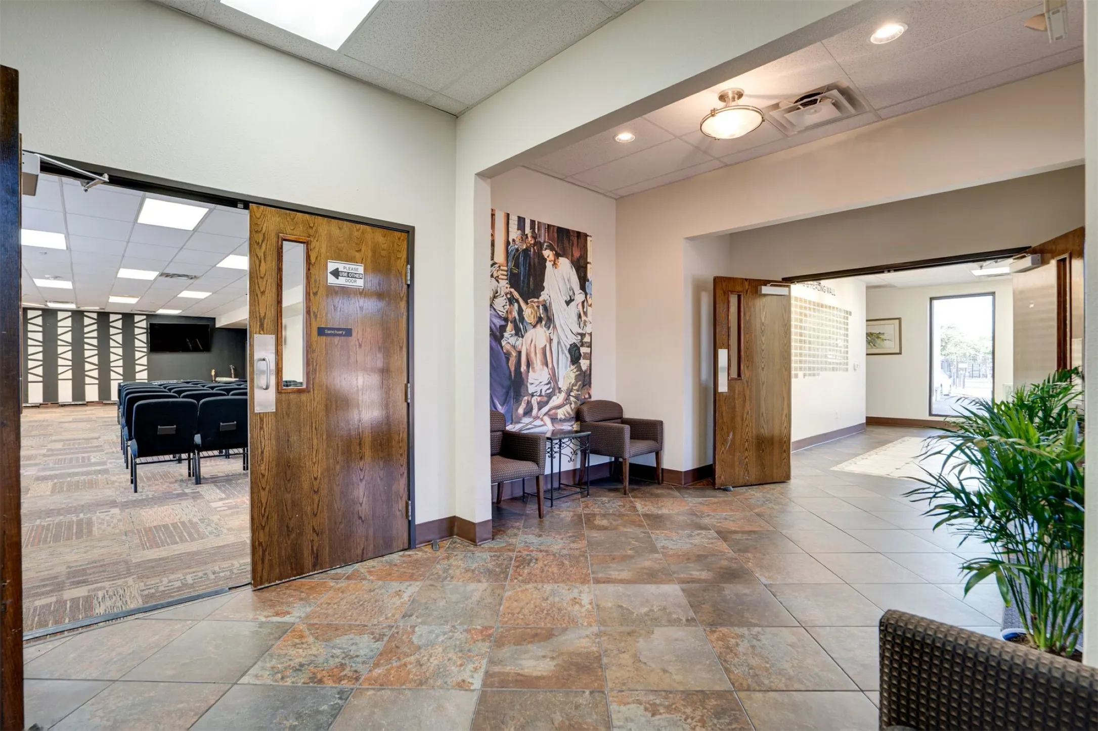 Office For Sale in Dallas County , 8855 N Stemmons Freeway, Dallas, Texas 75247, 0, 0, Garage spaces, 0 Sqft, built in 1970, Price $2,300,000, mls#21320790, Real Estate Agent in Dallas, Homes For Sale in Dallas county, Homes For Sale in Dallas, Realtor in Dallas Texas, Real Estate Brokerage Independent Realty Texas, Luminita Cordes Realtor