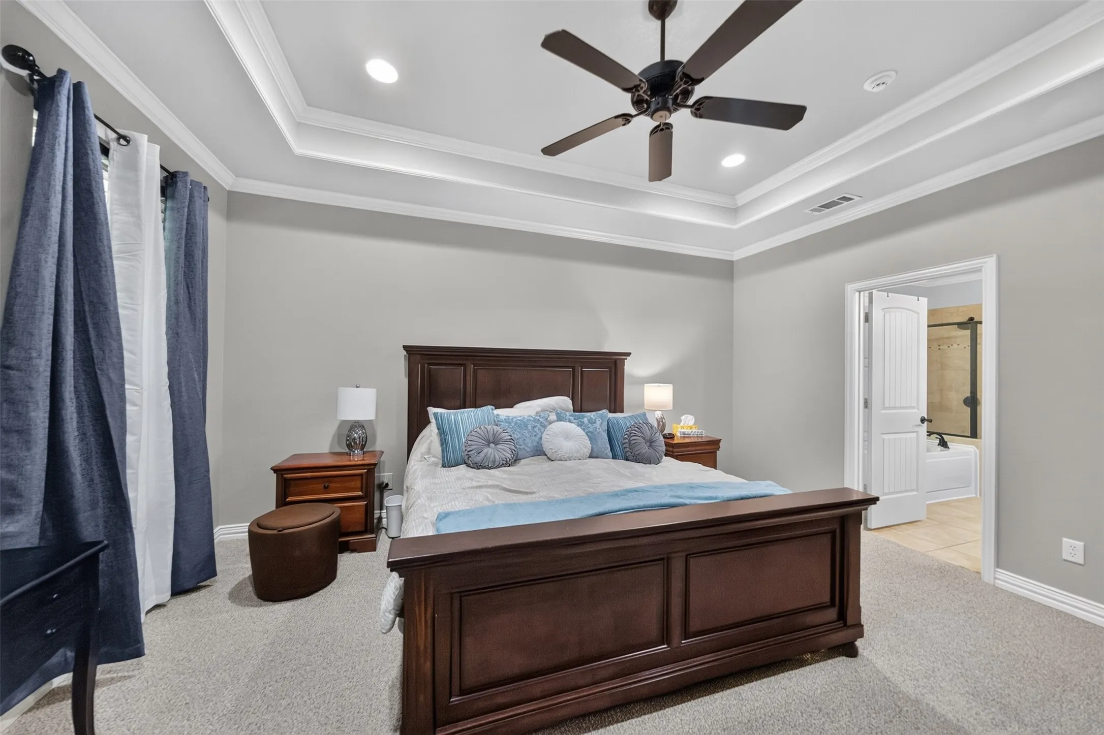 Single Family Residence For Sale in Smith County , 14317 Cedarwood Circle, Tyler, Texas 75703, 4 Bedroom, 3 Bathroom, 2 Garage spaces, 2,590 Sqft, built in 2009, mls#21320970, Real Estate Agent in Tyler, Homes For Sale in Smith county, Homes For Sale in Tyler, Realtor in Tyler Texas, Real Estate Brokerage Independent Realty Texas, Luminita Cordes Realtor