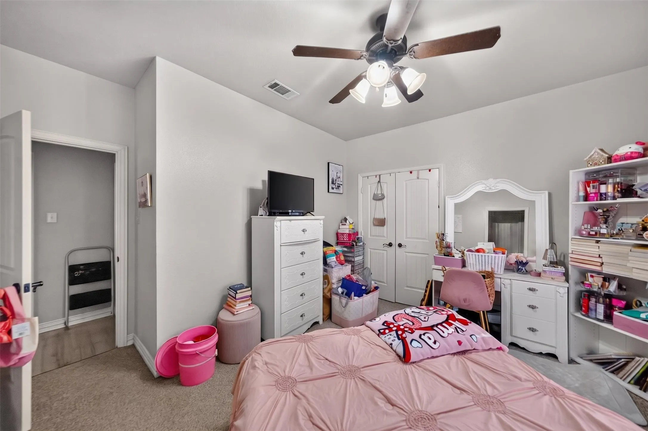 Single Family Residence For Sale in Smith County , 14317 Cedarwood Circle, Tyler, Texas 75703, 4 Bedroom, 3 Bathroom, 2 Garage spaces, 2,590 Sqft, built in 2009, mls#21320970, Real Estate Agent in Tyler, Homes For Sale in Smith county, Homes For Sale in Tyler, Realtor in Tyler Texas, Real Estate Brokerage Independent Realty Texas, Luminita Cordes Realtor