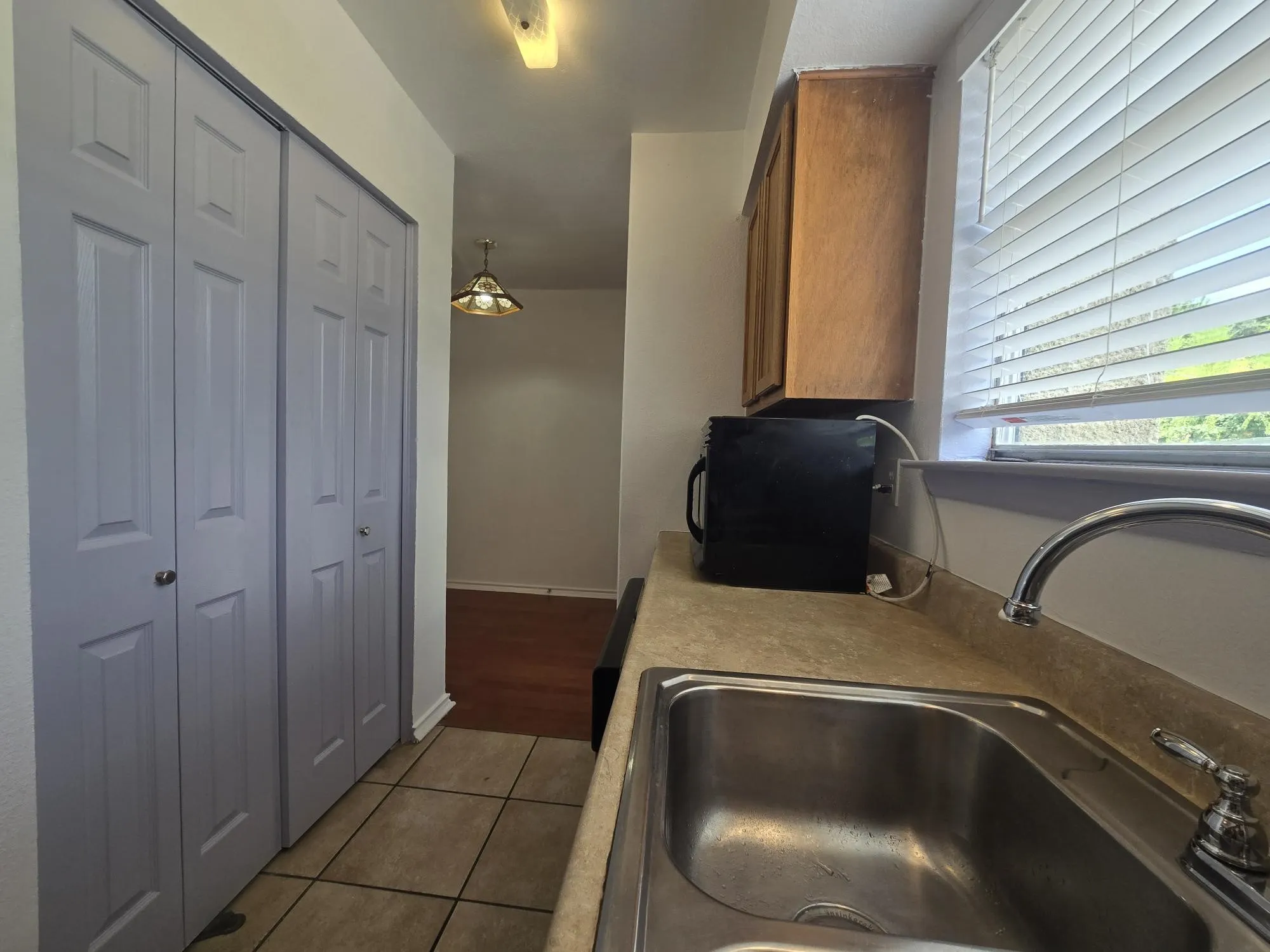 Condominium For Sale in Dallas County , 7175 Fair Oaks Avenue 53, Dallas, Texas 75231, 2 Bedroom, 3 Bathroom, Garage spaces, 1,347 Sqft, built in 1974, mls#21314852, Real Estate Agent in Dallas, Homes For Sale in Dallas county, Homes For Sale in Dallas, Realtor in Dallas Texas, Real Estate Brokerage Independent Realty Texas, Luminita Cordes Realtor