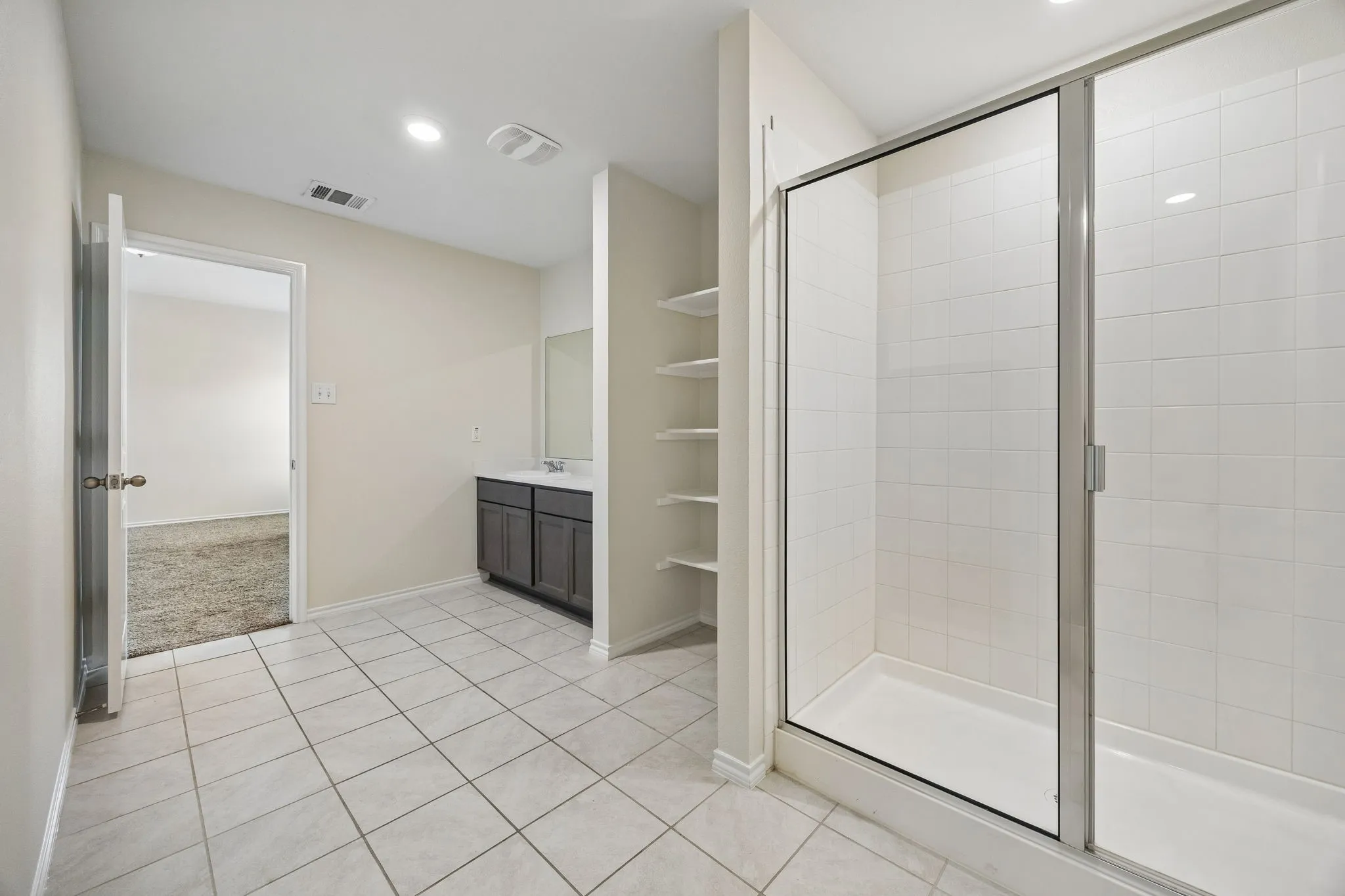 Single Family Residence For Sale in Denton County , 313 Samuel Street, Denton, Texas 76207, 4 Bedroom, 2 Bathroom, 2 Garage spaces, 1,919 Sqft, built in 2019, mls#21315759, Real Estate Agent in Denton, Homes For Sale in Denton county, Homes For Sale in Denton, Realtor in Denton Texas, Real Estate Brokerage Independent Realty Texas, Luminita Cordes Realtor