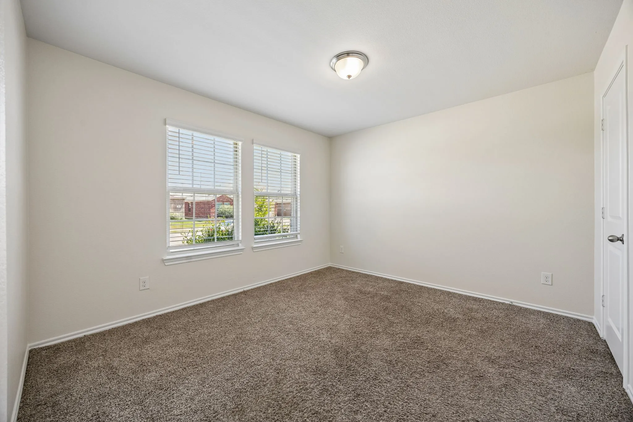 Single Family Residence For Sale in Denton County , 313 Samuel Street, Denton, Texas 76207, 4 Bedroom, 2 Bathroom, 2 Garage spaces, 1,919 Sqft, built in 2019, mls#21315759, Real Estate Agent in Denton, Homes For Sale in Denton county, Homes For Sale in Denton, Realtor in Denton Texas, Real Estate Brokerage Independent Realty Texas, Luminita Cordes Realtor