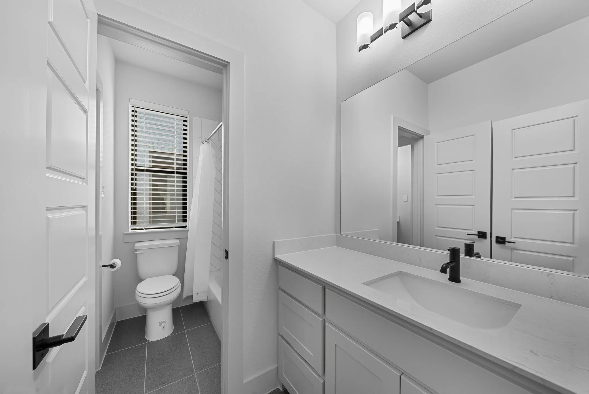 Single Family Residence For Sale in Denton County , 3504 Coral Hill Street, Frisco, Texas 75033, 5 Bedroom, 5 Bathroom, 3 Garage spaces, 3,722 Sqft, built in 2024, mls#21317697, Real Estate Agent in Frisco, Homes For Sale in Denton county, Homes For Sale in Frisco, Realtor in Frisco Texas, Real Estate Brokerage Independent Realty Texas, Luminita Cordes Realtor