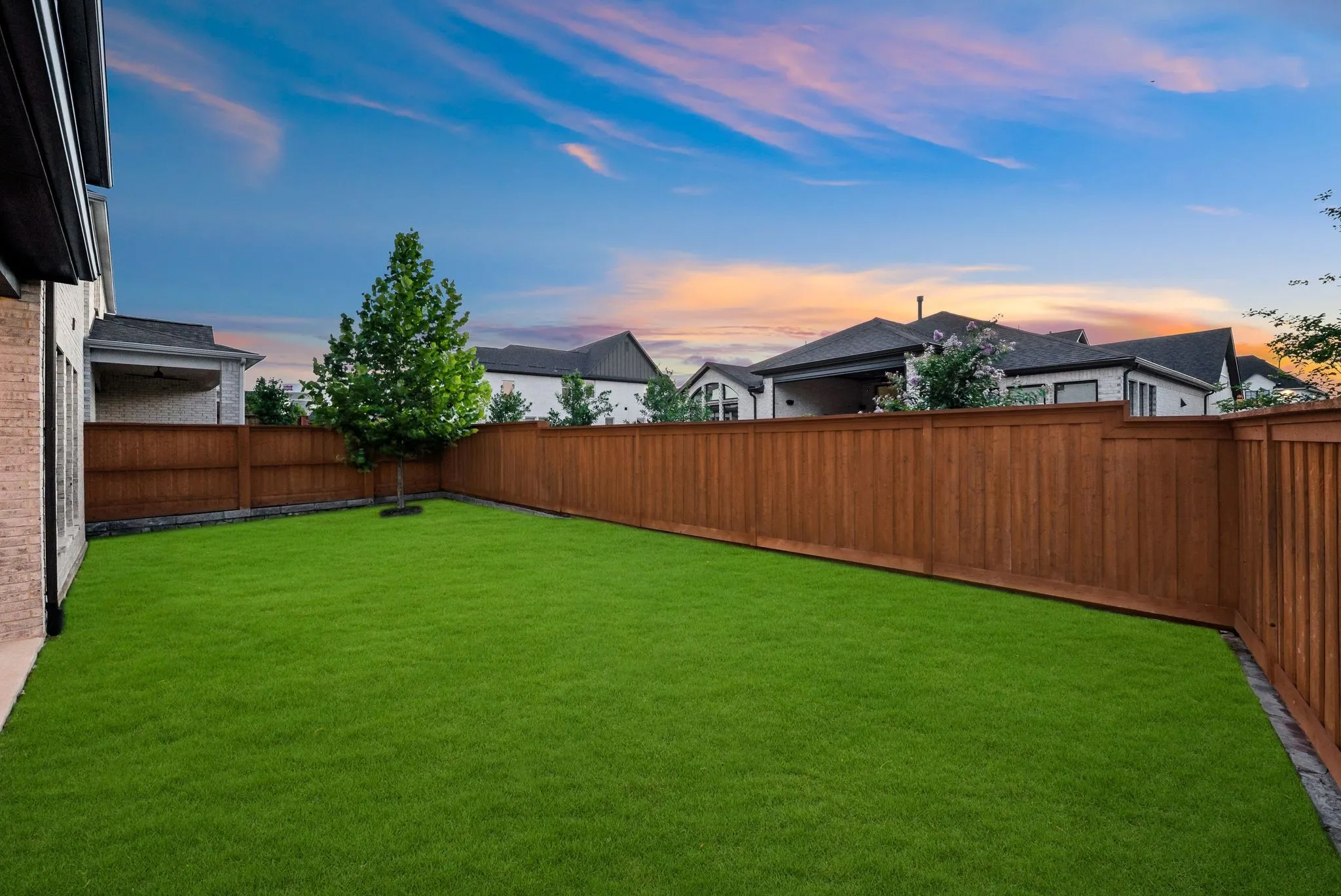 Single Family Residence For Sale in Denton County , 3504 Coral Hill Street, Frisco, Texas 75033, 5 Bedroom, 5 Bathroom, 3 Garage spaces, 3,722 Sqft, built in 2024, mls#21317697, Real Estate Agent in Frisco, Homes For Sale in Denton county, Homes For Sale in Frisco, Realtor in Frisco Texas, Real Estate Brokerage Independent Realty Texas, Luminita Cordes Realtor