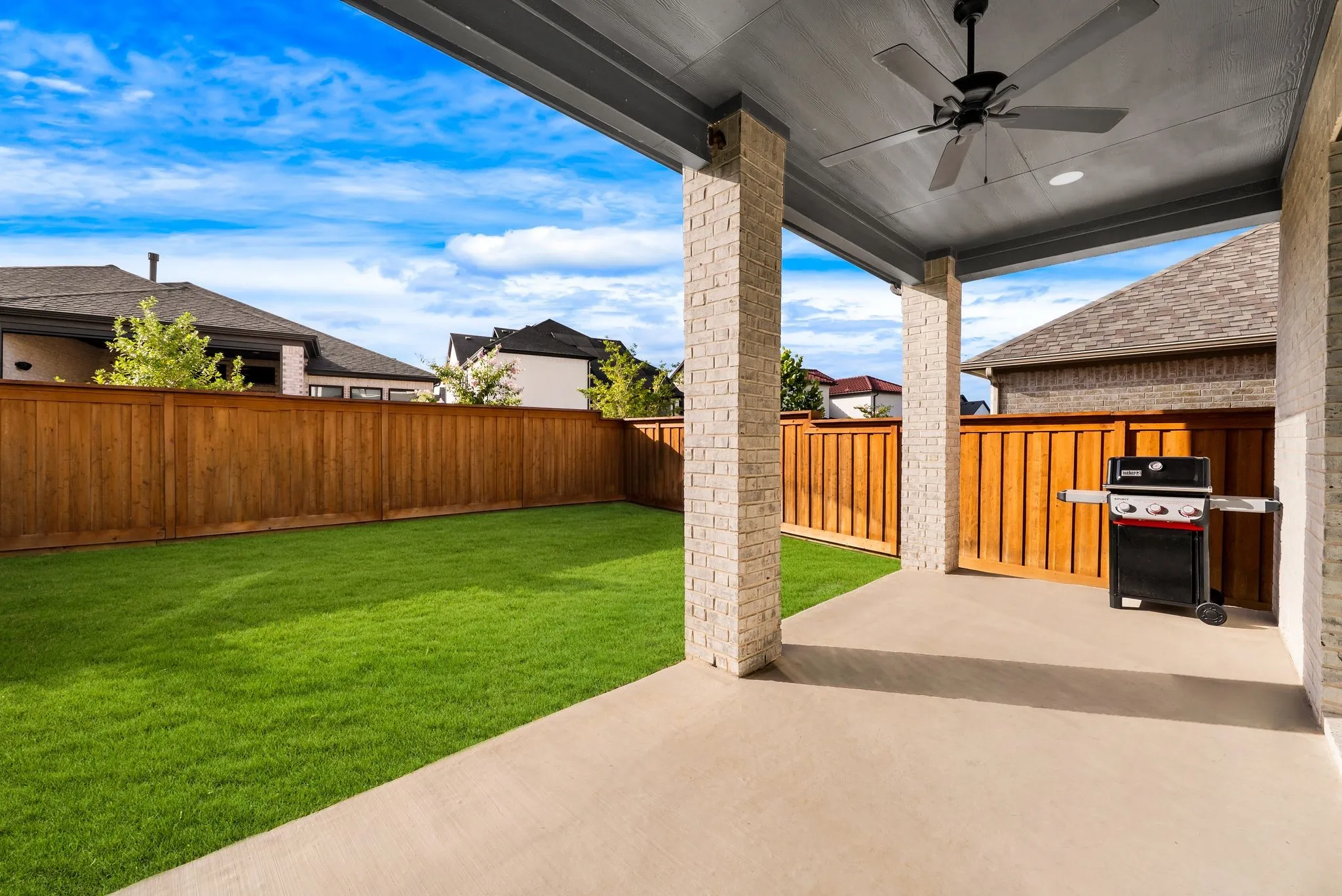 Single Family Residence For Sale in Denton County , 3504 Coral Hill Street, Frisco, Texas 75033, 5 Bedroom, 5 Bathroom, 3 Garage spaces, 3,722 Sqft, built in 2024, mls#21317697, Real Estate Agent in Frisco, Homes For Sale in Denton county, Homes For Sale in Frisco, Realtor in Frisco Texas, Real Estate Brokerage Independent Realty Texas, Luminita Cordes Realtor