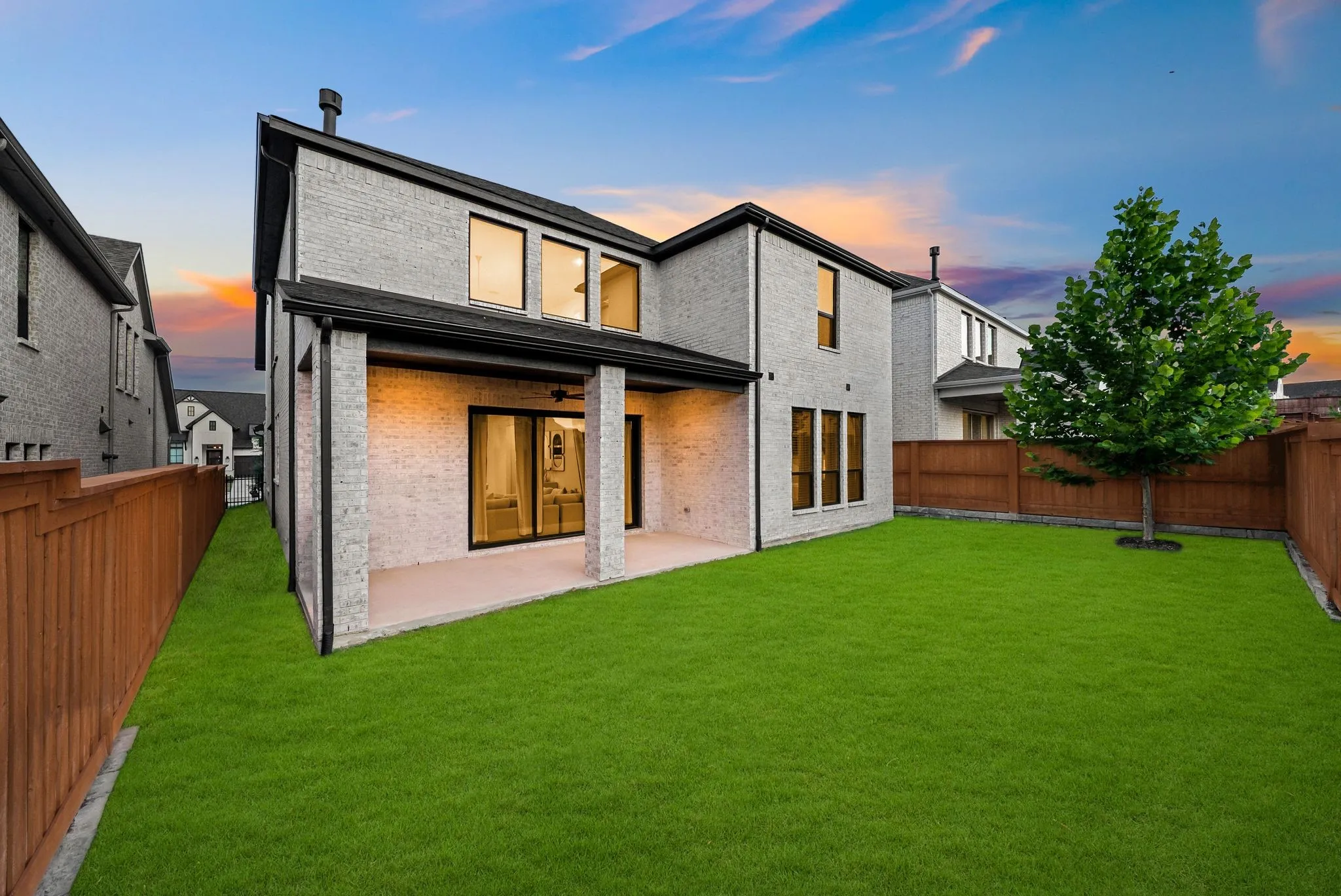 Single Family Residence For Sale in Denton County , 3504 Coral Hill Street, Frisco, Texas 75033, 5 Bedroom, 5 Bathroom, 3 Garage spaces, 3,722 Sqft, built in 2024, mls#21317697, Real Estate Agent in Frisco, Homes For Sale in Denton county, Homes For Sale in Frisco, Realtor in Frisco Texas, Real Estate Brokerage Independent Realty Texas, Luminita Cordes Realtor