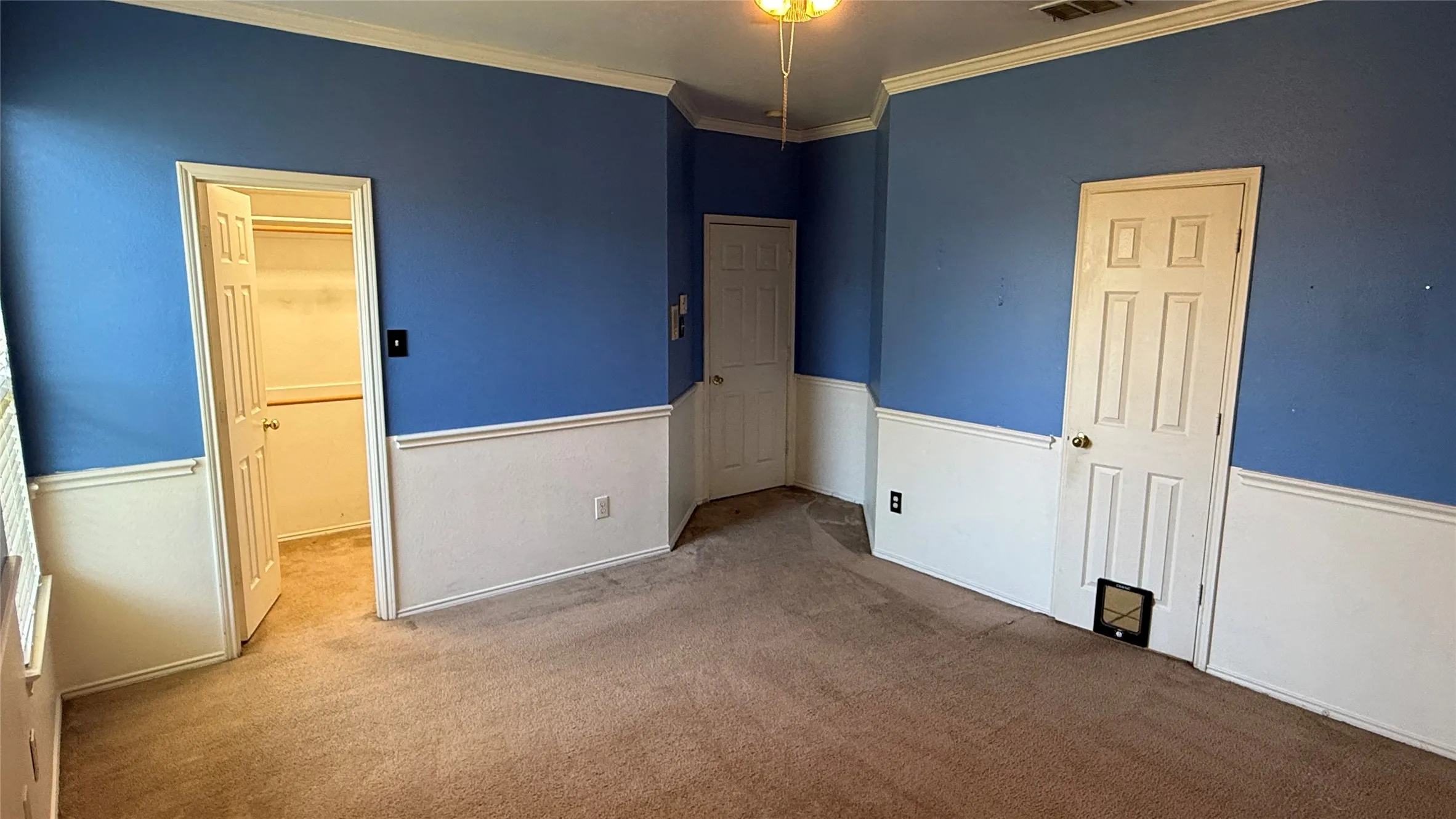 Single Family Residence For Sale in Dallas County , 10502 Augusta Lane, Rowlett, Texas 75089, 3 Bedroom, 2 Bathroom, 2 Garage spaces, 1,605 Sqft, built in 2000, mls#21320311, Real Estate Agent in Rowlett, Homes For Sale in Dallas county, Homes For Sale in Rowlett, Realtor in Rowlett Texas, Real Estate Brokerage Independent Realty Texas, Luminita Cordes Realtor
