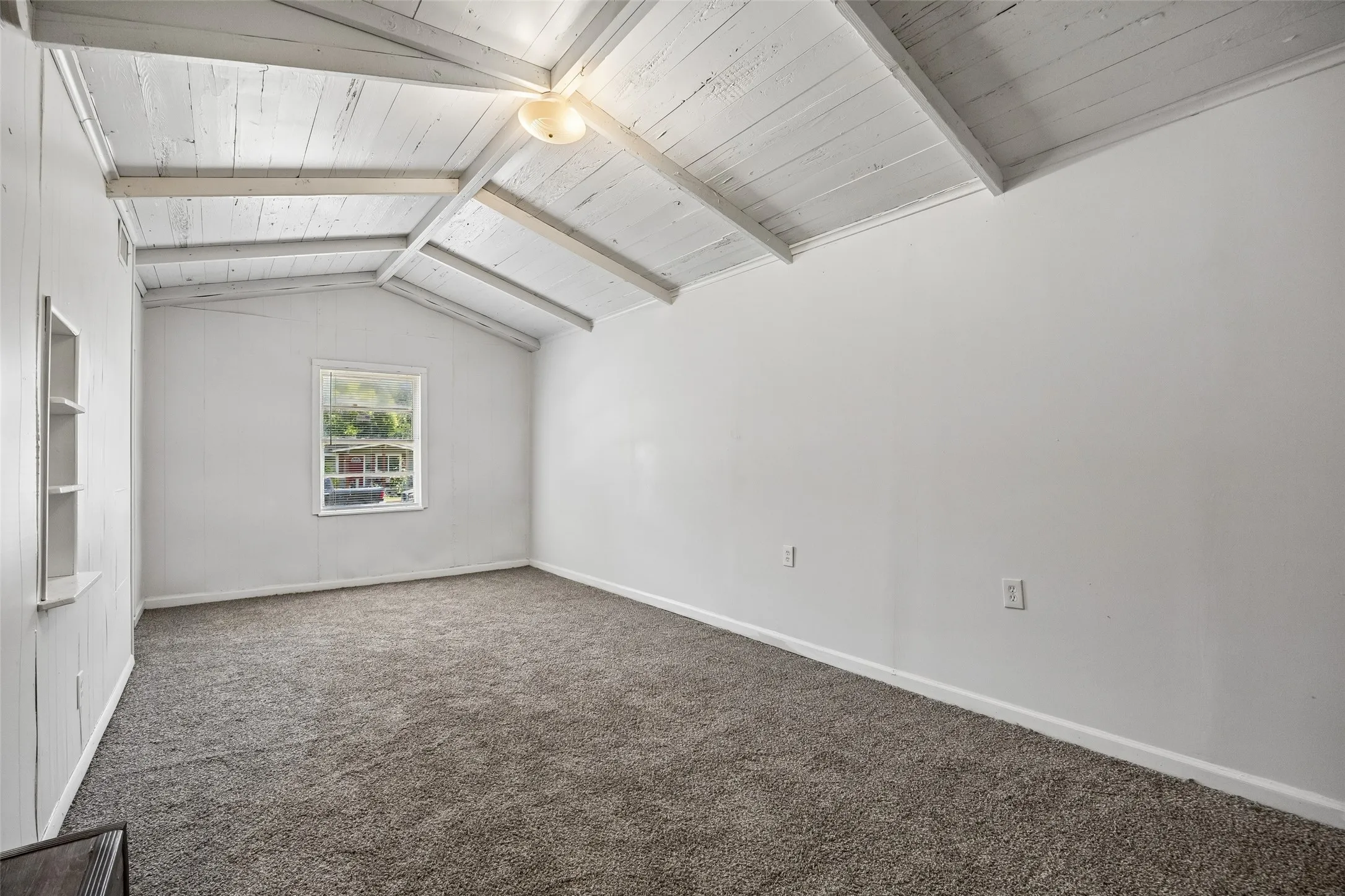 Single Family Residence For Sale in Dallas County , 5170 Cardiff Street, Dallas, Texas 75241, 3 Bedroom, 2 Bathroom, Garage spaces, 1,395 Sqft, built in 1957, mls#21315293, Real Estate Agent in Dallas, Homes For Sale in Dallas county, Homes For Sale in Dallas, Realtor in Dallas Texas, Real Estate Brokerage Independent Realty Texas, Luminita Cordes Realtor