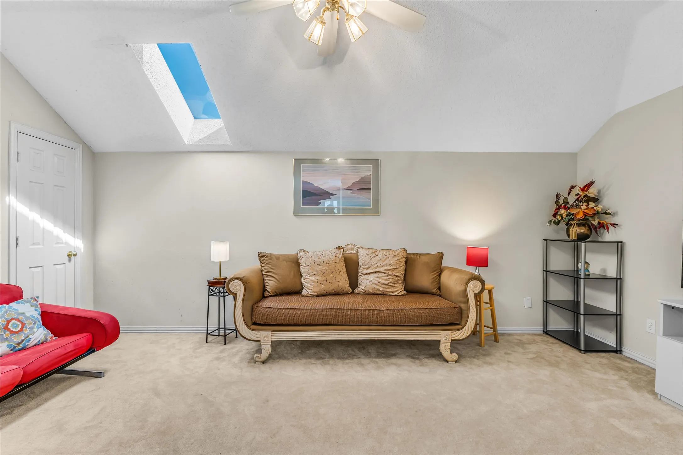 Single Family Residence For Sale in Dallas County , 4105 Crest Ridge Drive, Irving, Texas 75061, 3 Bedroom, 3 Bathroom, 2 Garage spaces, 2,527 Sqft, built in 1990, mls#21320480, Real Estate Agent in Irving, Homes For Sale in Dallas county, Homes For Sale in Irving, Realtor in Irving Texas, Real Estate Brokerage Independent Realty Texas, Luminita Cordes Realtor