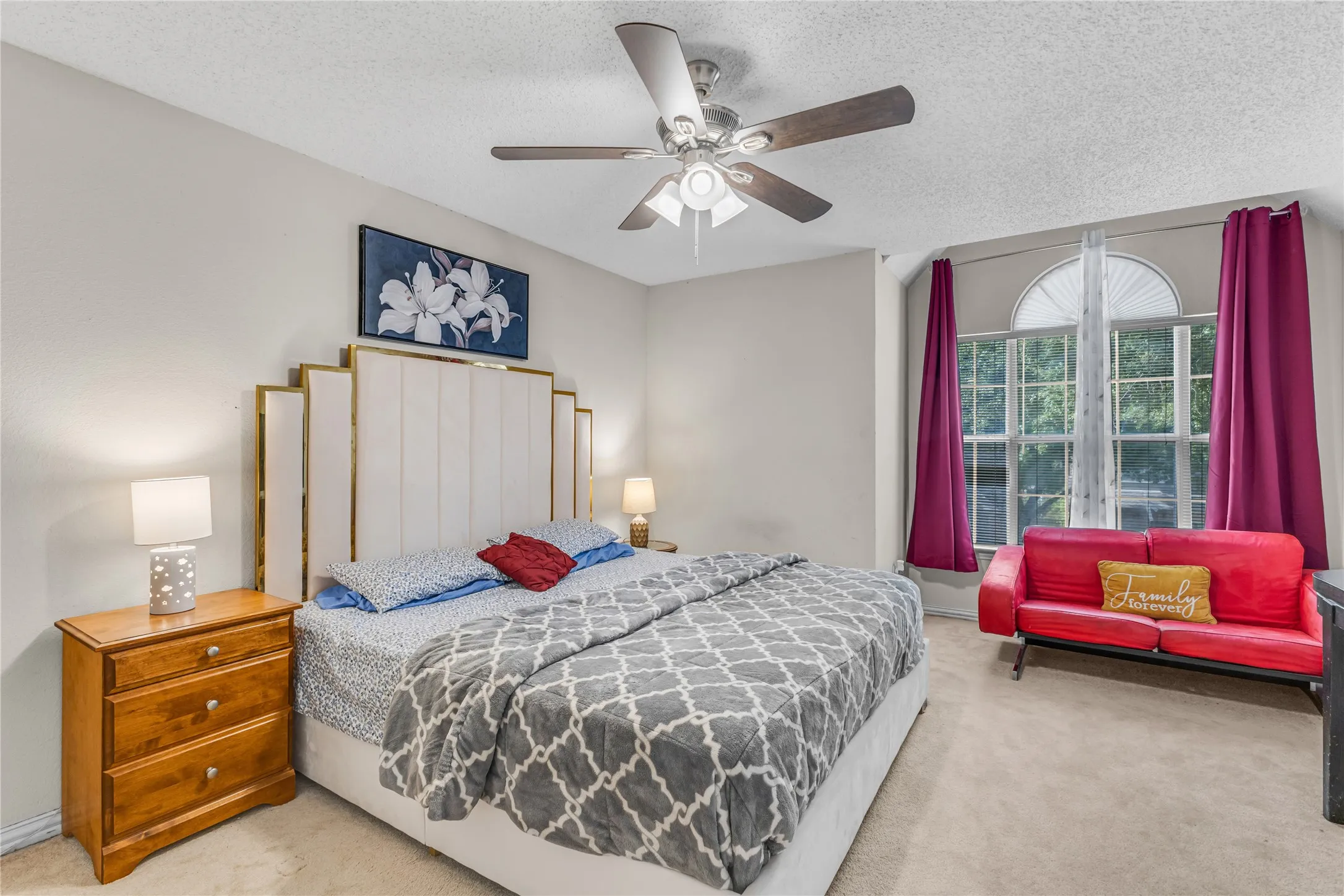 Single Family Residence For Sale in Dallas County , 4105 Crest Ridge Drive, Irving, Texas 75061, 3 Bedroom, 3 Bathroom, 2 Garage spaces, 2,527 Sqft, built in 1990, mls#21320480, Real Estate Agent in Irving, Homes For Sale in Dallas county, Homes For Sale in Irving, Realtor in Irving Texas, Real Estate Brokerage Independent Realty Texas, Luminita Cordes Realtor