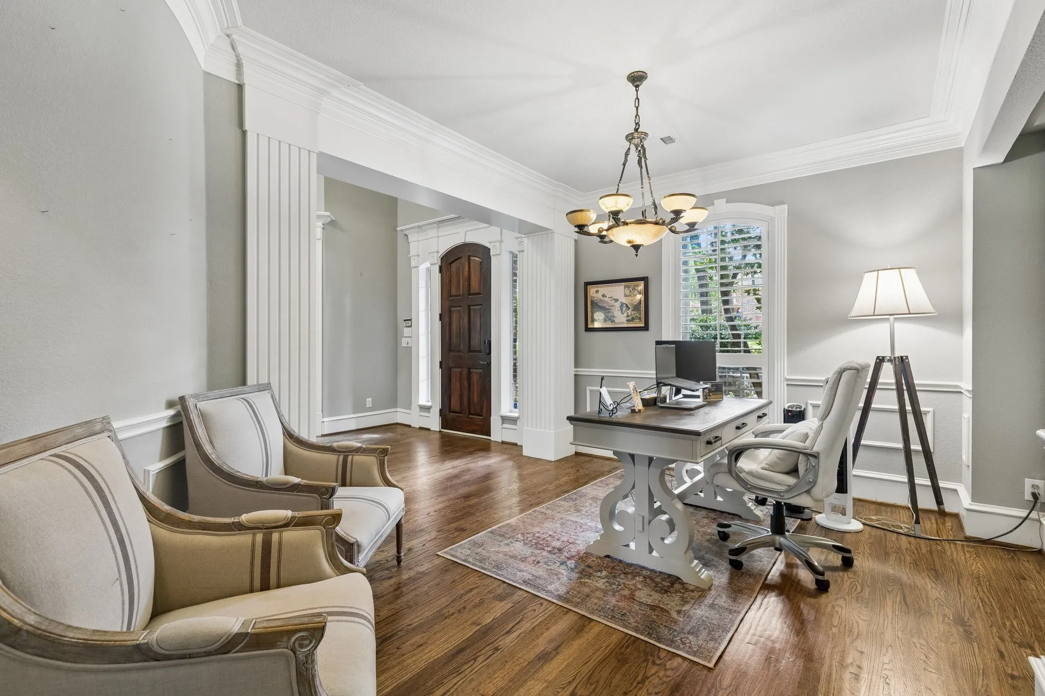 Formal Dining