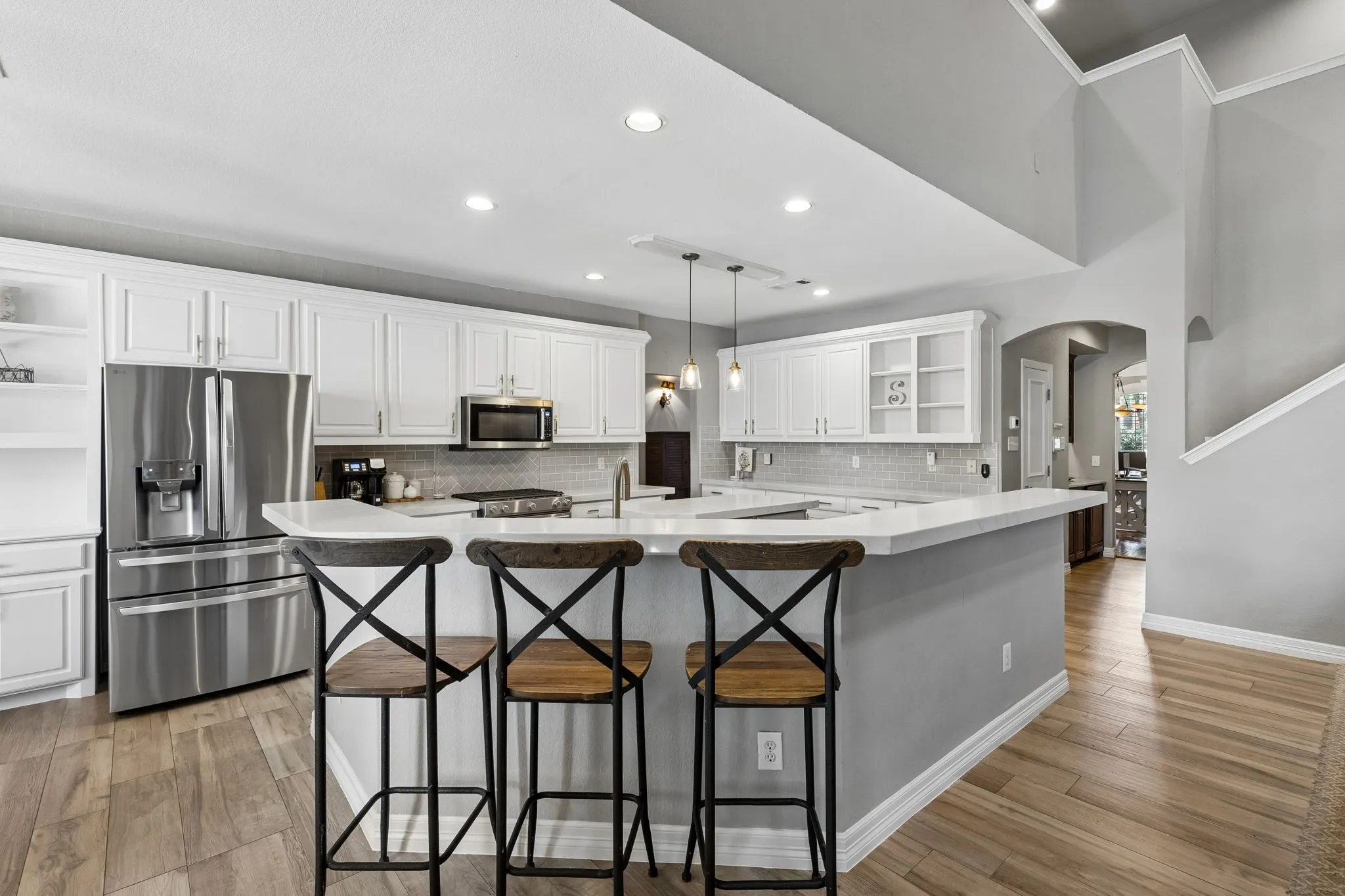 Single Family Residence For Sale in Tarrant County , 706 Wentwood Drive, Southlake, Texas 76092, 5 Bedroom, 4 Bathroom, 3 Garage spaces, 4,425 Sqft, built in 1999, mls#21320785, Real Estate Agent in Southlake, Homes For Sale in Tarrant county, Homes For Sale in Southlake, Realtor in Southlake Texas, Real Estate Brokerage Independent Realty Texas, Luminita Cordes Realtor
