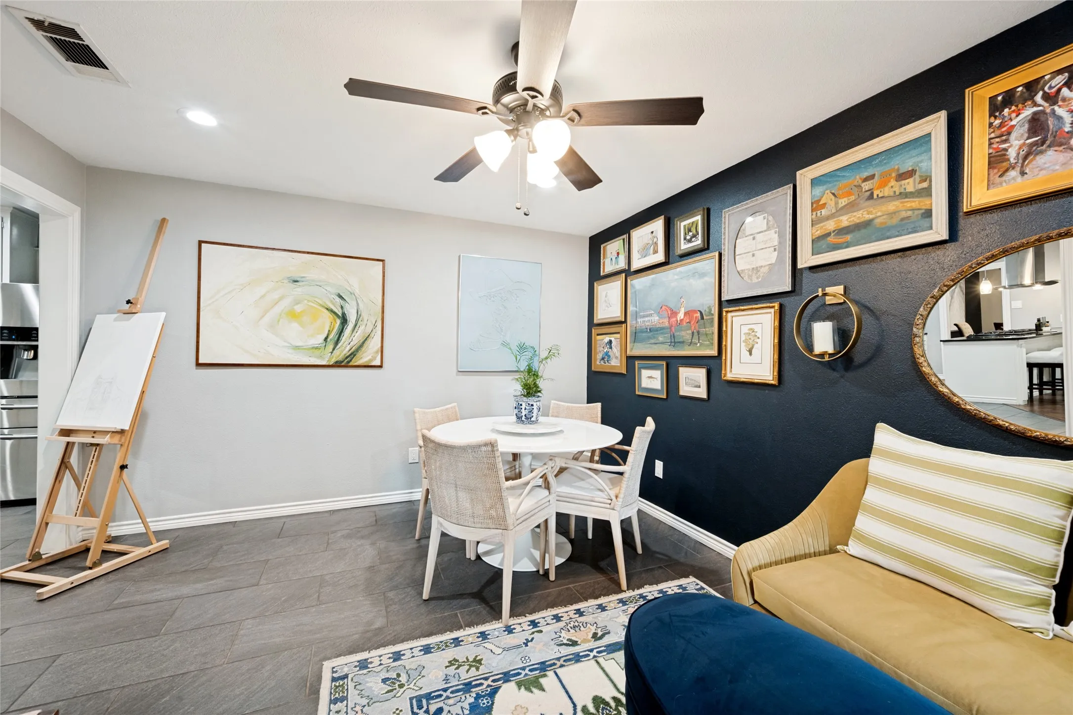 Single Family Residence For Sale in Tarrant County , 5024 Fall River Drive, Fort Worth, Texas 76103, 3 Bedroom, 2 Bathroom, 2 Garage spaces, 2,091 Sqft, built in 1965, mls#21320849, Real Estate Agent in Fort Worth, Homes For Sale in Tarrant county, Homes For Sale in Fort Worth, Realtor in Fort Worth Texas, Real Estate Brokerage Independent Realty Texas, Luminita Cordes Realtor