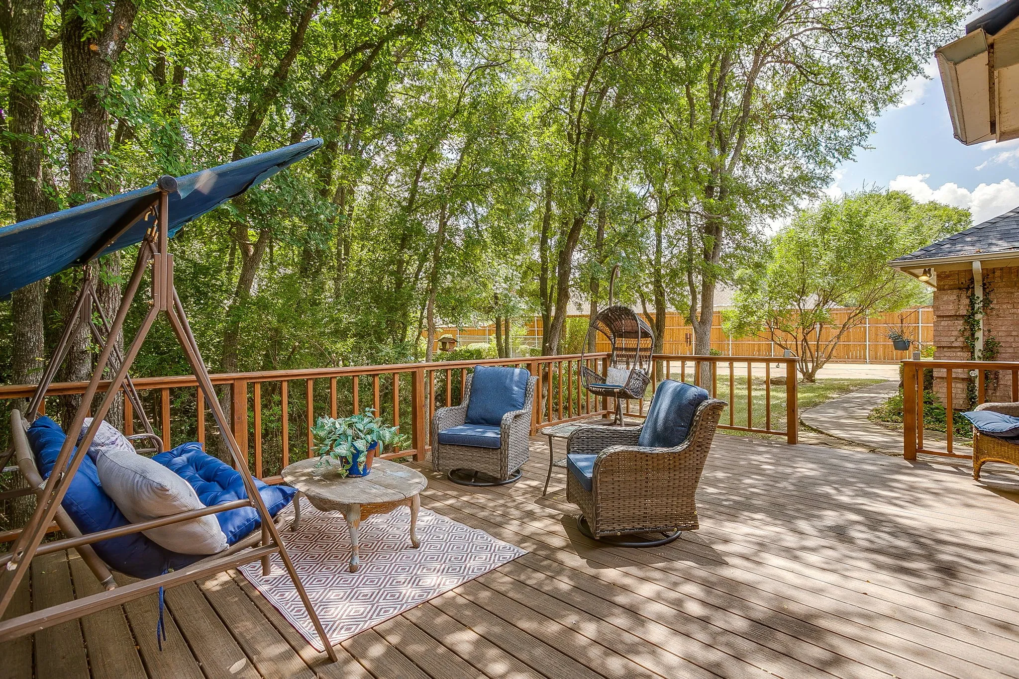 Single Family Residence For Sale in Tarrant County , 4056 Tortoise Lane, Fort Worth, Texas 76135, 3 Bedroom, 2 Bathroom, 2 Garage spaces, 1,829 Sqft, built in 2006, mls#21318965, Real Estate Agent in Fort Worth, Homes For Sale in Tarrant county, Homes For Sale in Fort Worth, Realtor in Fort Worth Texas, Real Estate Brokerage Independent Realty Texas, Luminita Cordes Realtor