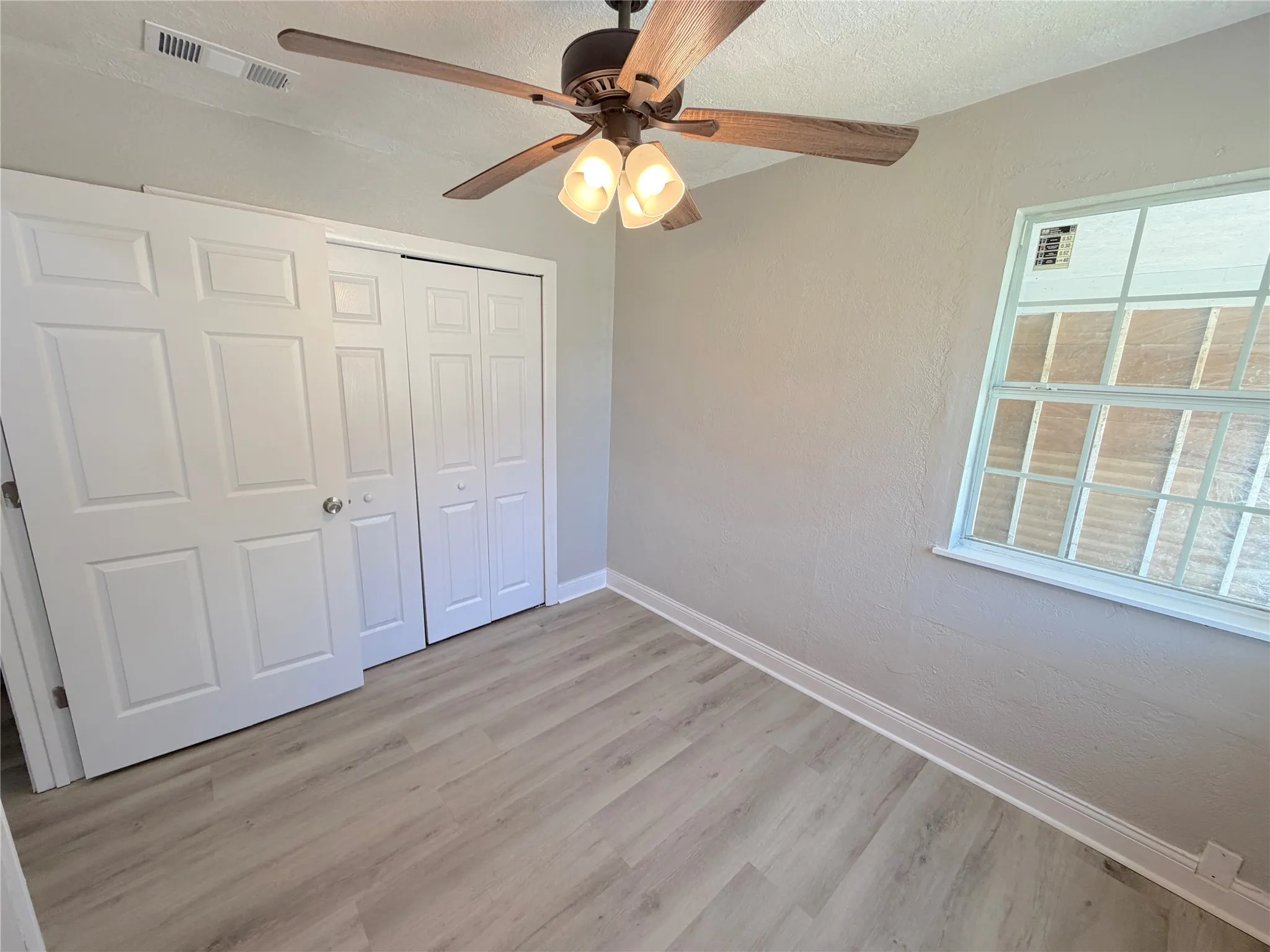 Single Family Residence For Sale in Grayson County , 1508 N Hoard Avenue, Sherman, Texas 75090, 3 Bedroom, 1 Bathroom, Garage spaces, 1,200 Sqft, built in 1950, mls#21321036, Real Estate Agent in Sherman, Homes For Sale in Grayson county, Homes For Sale in Sherman, Realtor in Sherman Texas, Real Estate Brokerage Independent Realty Texas, Luminita Cordes Realtor