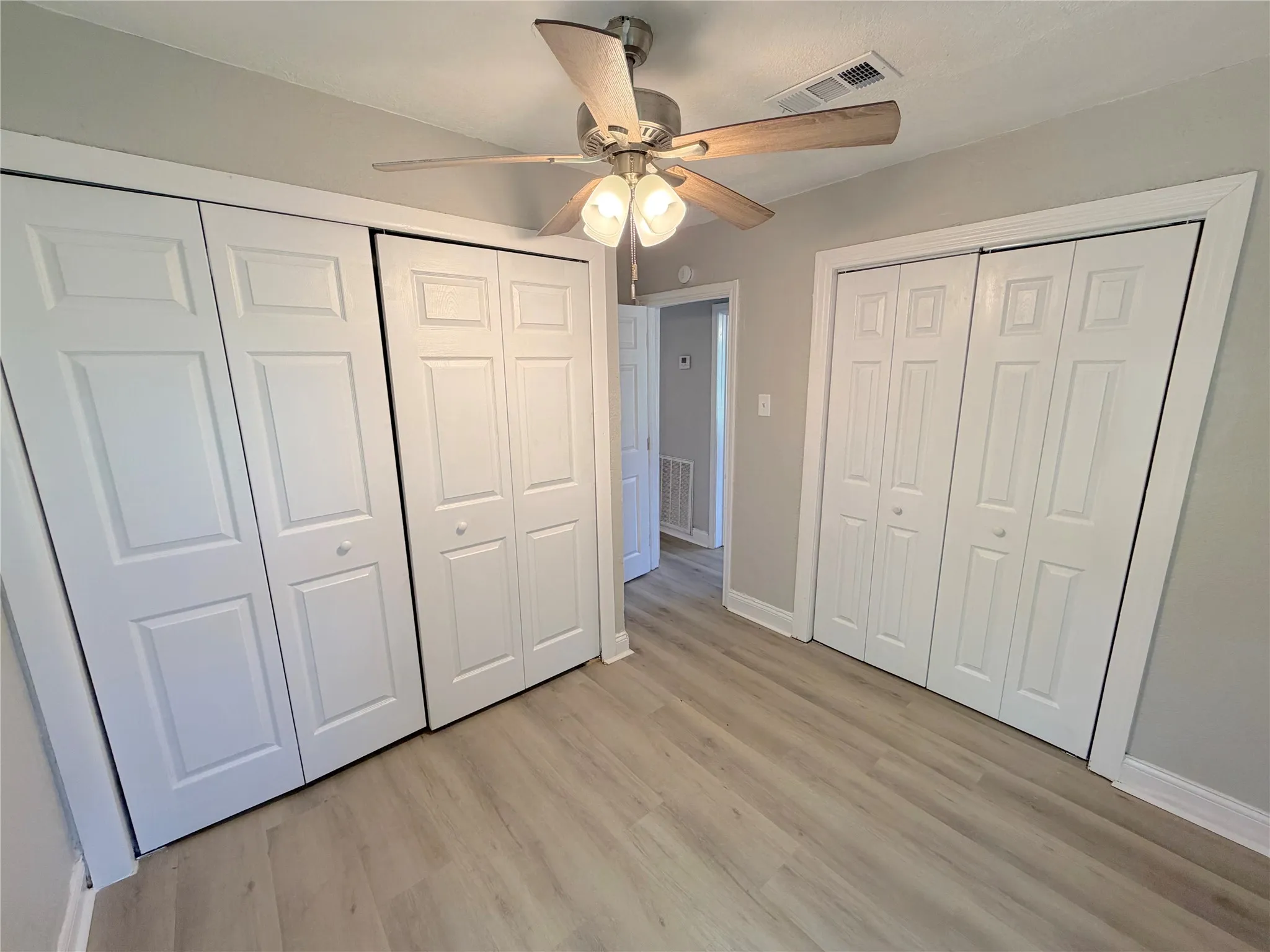 Single Family Residence For Sale in Grayson County , 1508 N Hoard Avenue, Sherman, Texas 75090, 3 Bedroom, 1 Bathroom, Garage spaces, 1,200 Sqft, built in 1950, mls#21321036, Real Estate Agent in Sherman, Homes For Sale in Grayson county, Homes For Sale in Sherman, Realtor in Sherman Texas, Real Estate Brokerage Independent Realty Texas, Luminita Cordes Realtor