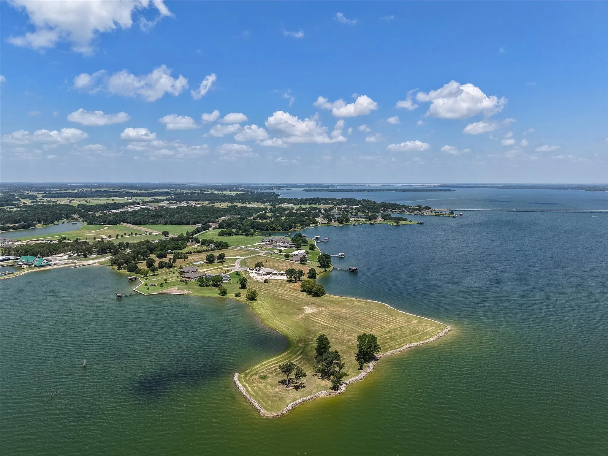 Unimproved Land For Sale in Navarro County , Lot 18a Moonlight Point, Corsicana, Texas 75109, 0, 0, Garage spaces, 0 Sqft, built in 0, Price $1,295,000, mls#21319933, Real Estate Agent in Corsicana, Homes For Sale in Navarro county, Homes For Sale in Corsicana, Realtor in Corsicana Texas, Real Estate Brokerage Independent Realty Texas, Luminita Cordes Realtor