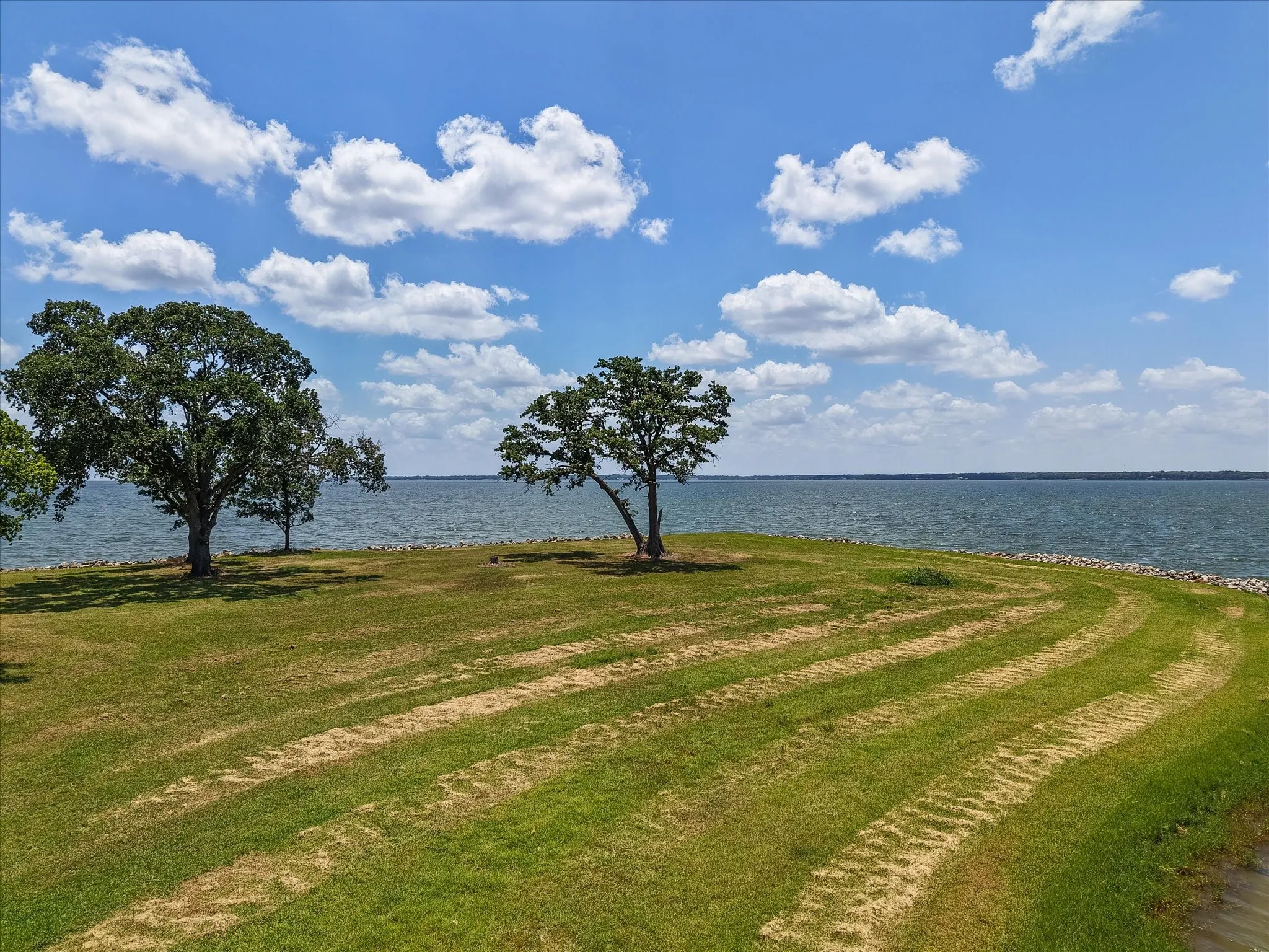 Unimproved Land For Sale in Navarro County , Lot 18a Moonlight Point, Corsicana, Texas 75109, 0, 0, Garage spaces, 0 Sqft, built in 0, Price $1,295,000, mls#21319933, Real Estate Agent in Corsicana, Homes For Sale in Navarro county, Homes For Sale in Corsicana, Realtor in Corsicana Texas, Real Estate Brokerage Independent Realty Texas, Luminita Cordes Realtor
