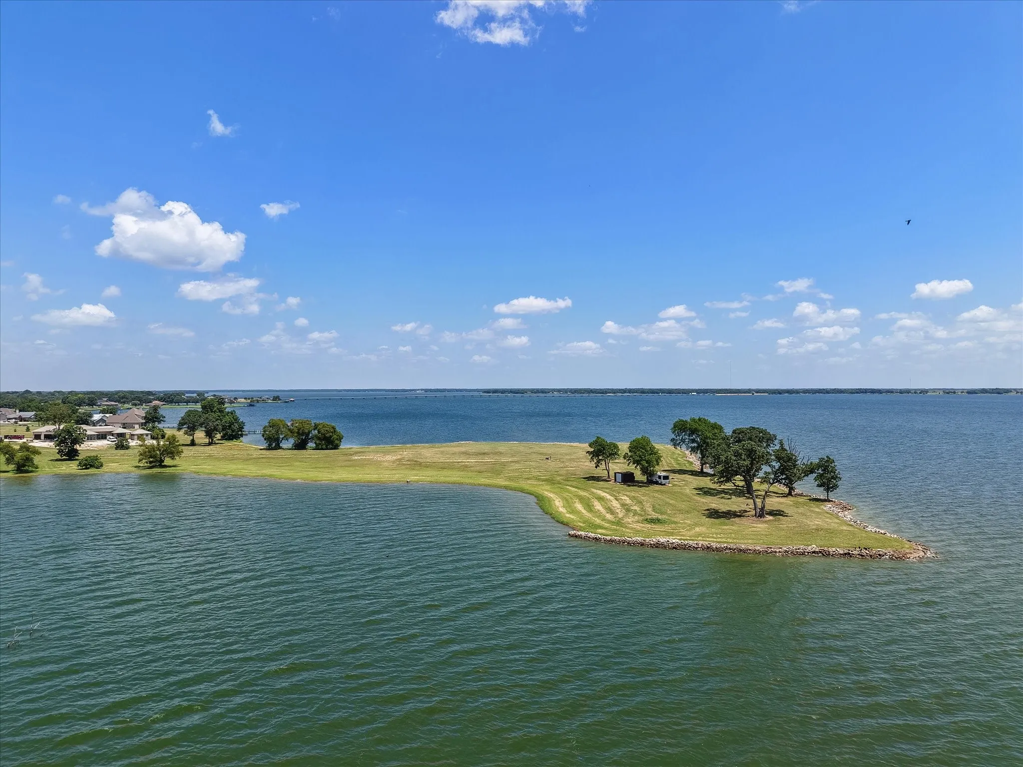 Unimproved Land For Sale in Navarro County , Lot 18a Moonlight Point, Corsicana, Texas 75109, 0, 0, Garage spaces, 0 Sqft, built in 0, Price $1,295,000, mls#21319933, Real Estate Agent in Corsicana, Homes For Sale in Navarro county, Homes For Sale in Corsicana, Realtor in Corsicana Texas, Real Estate Brokerage Independent Realty Texas, Luminita Cordes Realtor