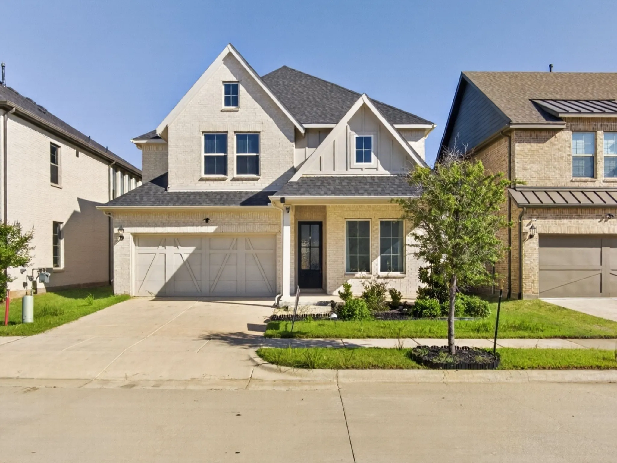Single Family Residence For Sale in Tarrant County , 213 Scottish Way, Mansfield, Texas 76063, 4 Bedroom, 5 Bathroom, 2 Garage spaces, 3,323 Sqft, built in 2023, mls#21320891, Real Estate Agent in Mansfield, Homes For Sale in Tarrant county, Homes For Sale in Mansfield, Realtor in Mansfield Texas, Real Estate Brokerage Independent Realty Texas, Luminita Cordes Realtor