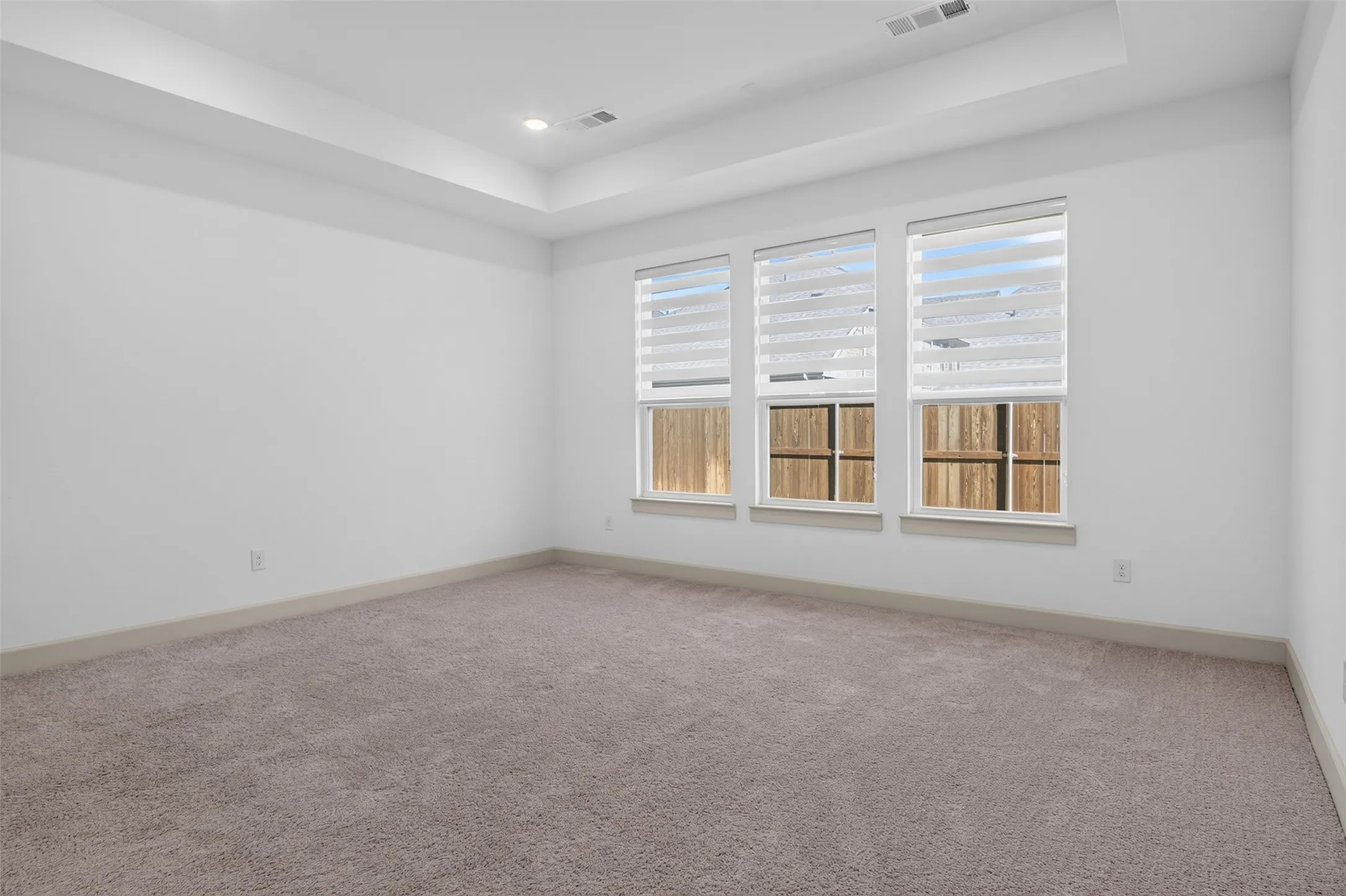Single Family Residence For Sale in Tarrant County , 213 Scottish Way, Mansfield, Texas 76063, 4 Bedroom, 5 Bathroom, 2 Garage spaces, 3,323 Sqft, built in 2023, mls#21320891, Real Estate Agent in Mansfield, Homes For Sale in Tarrant county, Homes For Sale in Mansfield, Realtor in Mansfield Texas, Real Estate Brokerage Independent Realty Texas, Luminita Cordes Realtor