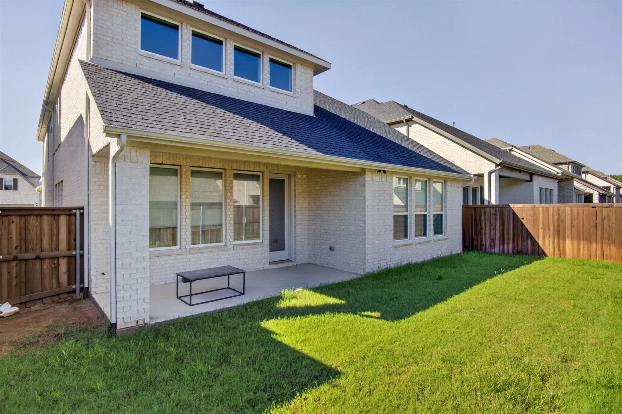 Single Family Residence For Sale in Tarrant County , 213 Scottish Way, Mansfield, Texas 76063, 4 Bedroom, 5 Bathroom, 2 Garage spaces, 3,323 Sqft, built in 2023, mls#21320891, Real Estate Agent in Mansfield, Homes For Sale in Tarrant county, Homes For Sale in Mansfield, Realtor in Mansfield Texas, Real Estate Brokerage Independent Realty Texas, Luminita Cordes Realtor
