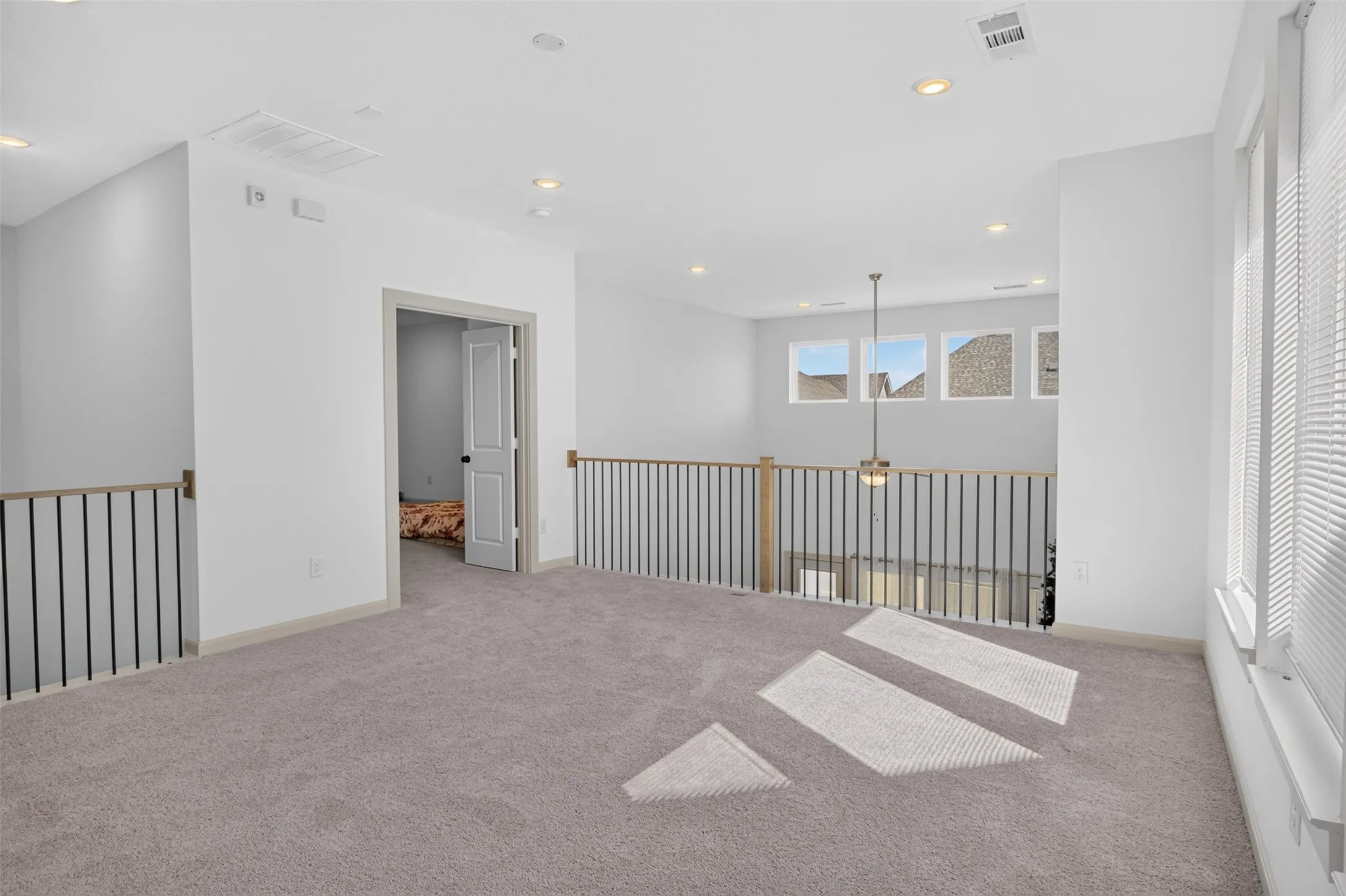 Single Family Residence For Sale in Tarrant County , 213 Scottish Way, Mansfield, Texas 76063, 4 Bedroom, 5 Bathroom, 2 Garage spaces, 3,323 Sqft, built in 2023, mls#21320891, Real Estate Agent in Mansfield, Homes For Sale in Tarrant county, Homes For Sale in Mansfield, Realtor in Mansfield Texas, Real Estate Brokerage Independent Realty Texas, Luminita Cordes Realtor