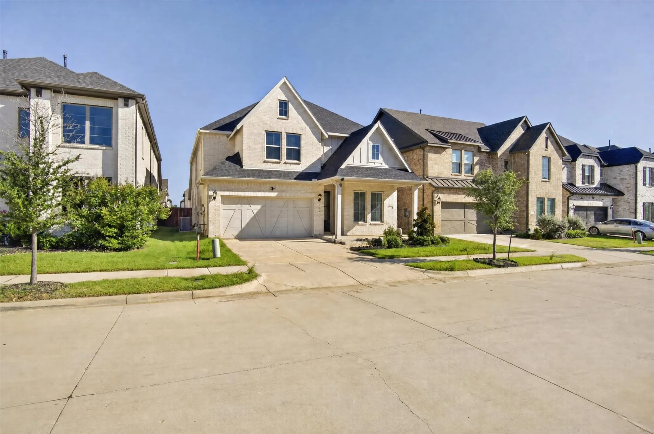Single Family Residence For Sale in Tarrant County , 213 Scottish Way, Mansfield, Texas 76063, 4 Bedroom, 5 Bathroom, 2 Garage spaces, 3,323 Sqft, built in 2023, mls#21320891, Real Estate Agent in Mansfield, Homes For Sale in Tarrant county, Homes For Sale in Mansfield, Realtor in Mansfield Texas, Real Estate Brokerage Independent Realty Texas, Luminita Cordes Realtor