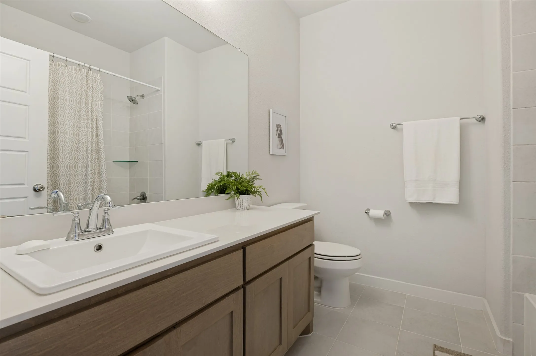 Single Family Residence For Sale in Ellis County , 456 Leopold Trail, Waxahachie, Texas 75165, 4 Bedroom, 3 Bathroom, 3 Garage spaces, 2,444 Sqft, built in 2023, mls#21313620, Real Estate Agent in Waxahachie, Homes For Sale in Ellis county, Homes For Sale in Waxahachie, Realtor in Waxahachie Texas, Real Estate Brokerage Independent Realty Texas, Luminita Cordes Realtor