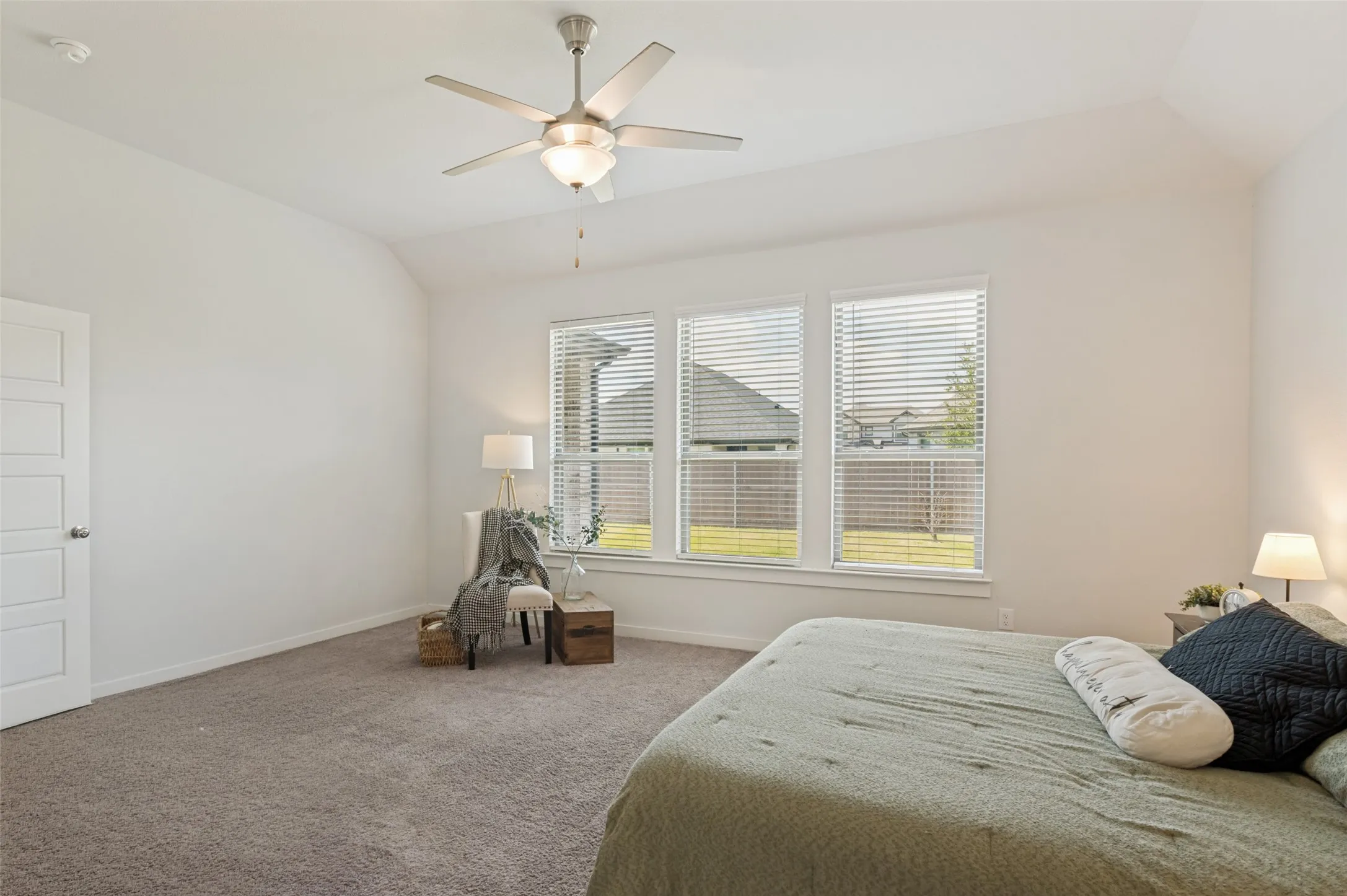 Single Family Residence For Sale in Ellis County , 456 Leopold Trail, Waxahachie, Texas 75165, 4 Bedroom, 3 Bathroom, 3 Garage spaces, 2,444 Sqft, built in 2023, mls#21313620, Real Estate Agent in Waxahachie, Homes For Sale in Ellis county, Homes For Sale in Waxahachie, Realtor in Waxahachie Texas, Real Estate Brokerage Independent Realty Texas, Luminita Cordes Realtor