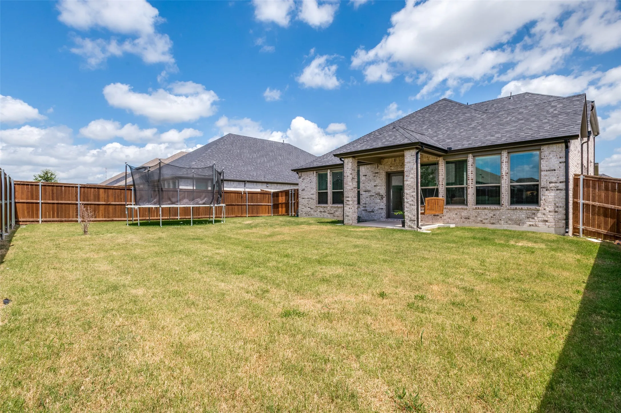 Single Family Residence For Sale in Ellis County , 456 Leopold Trail, Waxahachie, Texas 75165, 4 Bedroom, 3 Bathroom, 3 Garage spaces, 2,444 Sqft, built in 2023, mls#21313620, Real Estate Agent in Waxahachie, Homes For Sale in Ellis county, Homes For Sale in Waxahachie, Realtor in Waxahachie Texas, Real Estate Brokerage Independent Realty Texas, Luminita Cordes Realtor