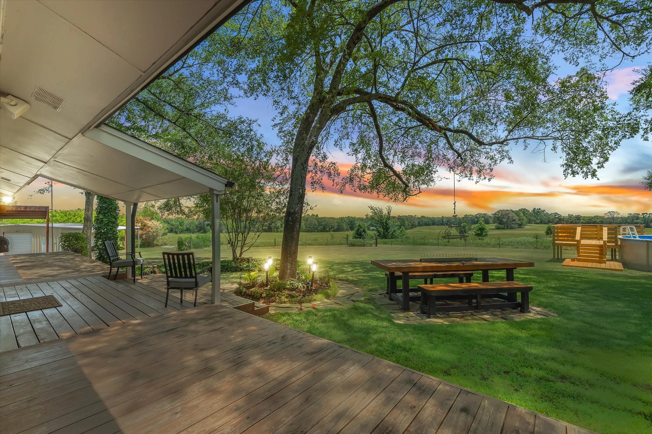 Single Family Residence For Sale in Van Zandt County , 838 Vz County Road 4404, Ben Wheeler, Texas 75754, 3 Bedroom, 2 Bathroom, Garage spaces, 1,685 Sqft, built in 1984, mls#21320542, Real Estate Agent in Ben Wheeler, Homes For Sale in Van Zandt county, Homes For Sale in Ben Wheeler, Realtor in Ben Wheeler Texas, Real Estate Brokerage Independent Realty Texas, Luminita Cordes Realtor