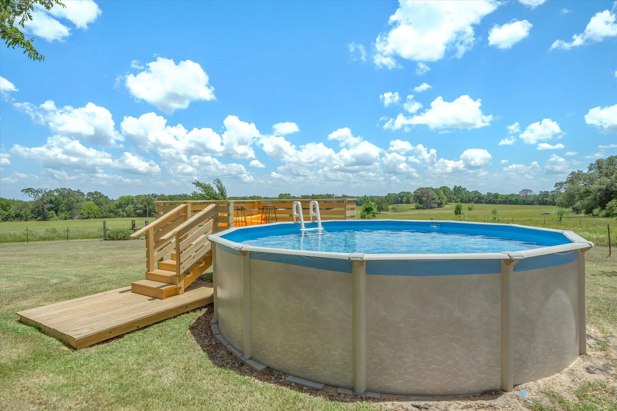 Single Family Residence For Sale in Van Zandt County , 838 Vz County Road 4404, Ben Wheeler, Texas 75754, 3 Bedroom, 2 Bathroom, Garage spaces, 1,685 Sqft, built in 1984, mls#21320542, Real Estate Agent in Ben Wheeler, Homes For Sale in Van Zandt county, Homes For Sale in Ben Wheeler, Realtor in Ben Wheeler Texas, Real Estate Brokerage Independent Realty Texas, Luminita Cordes Realtor